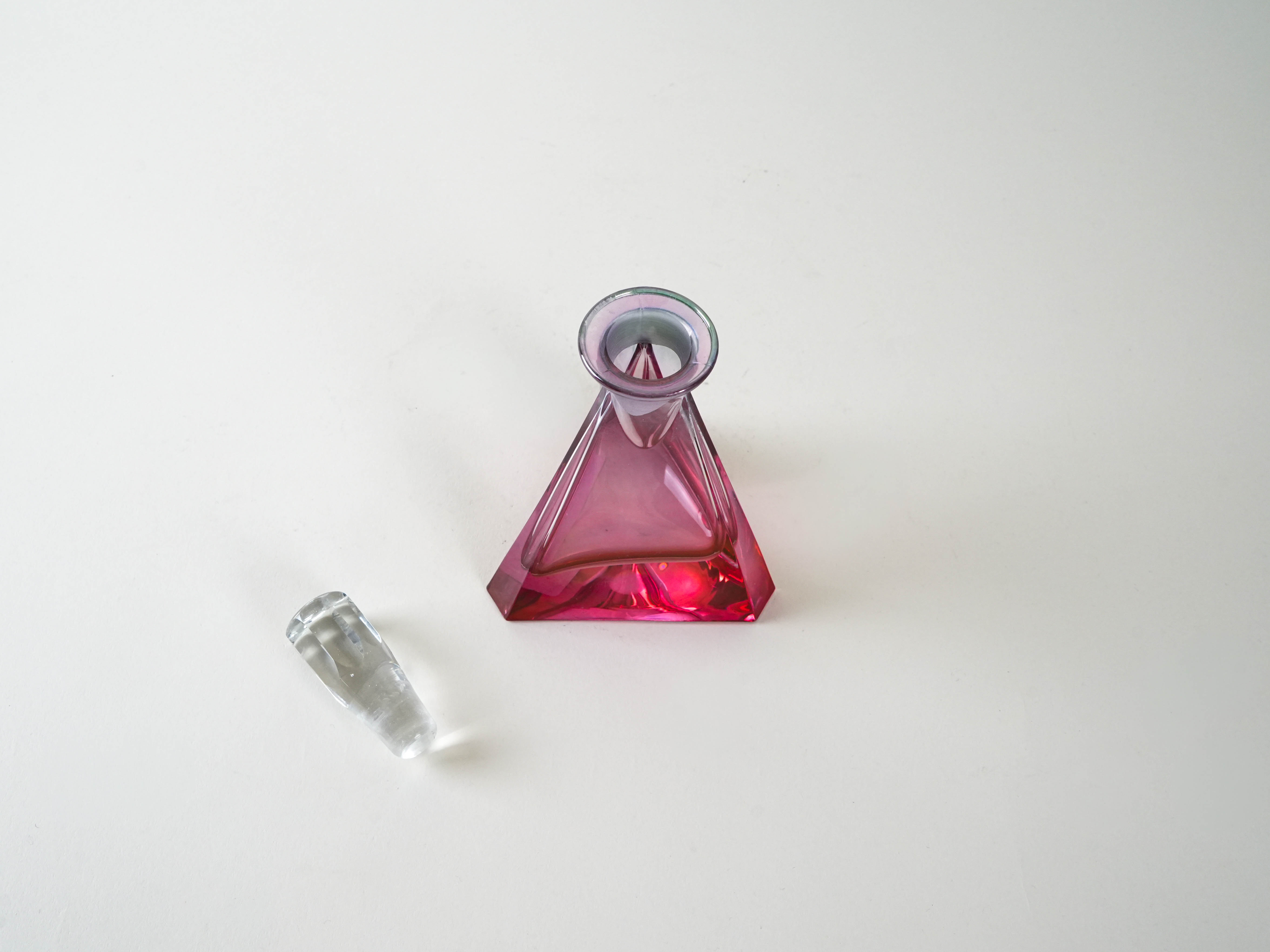Triangular glass carafe Red 1970s