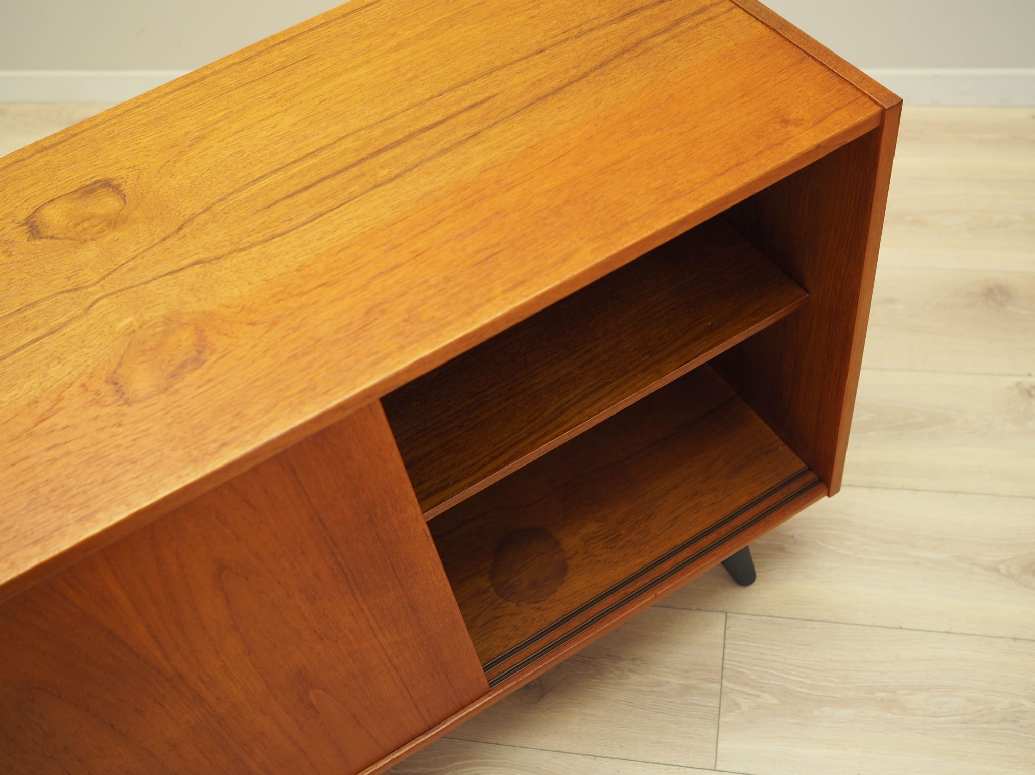 Vintage Schrank Teakholz Braun 1970er Jahre