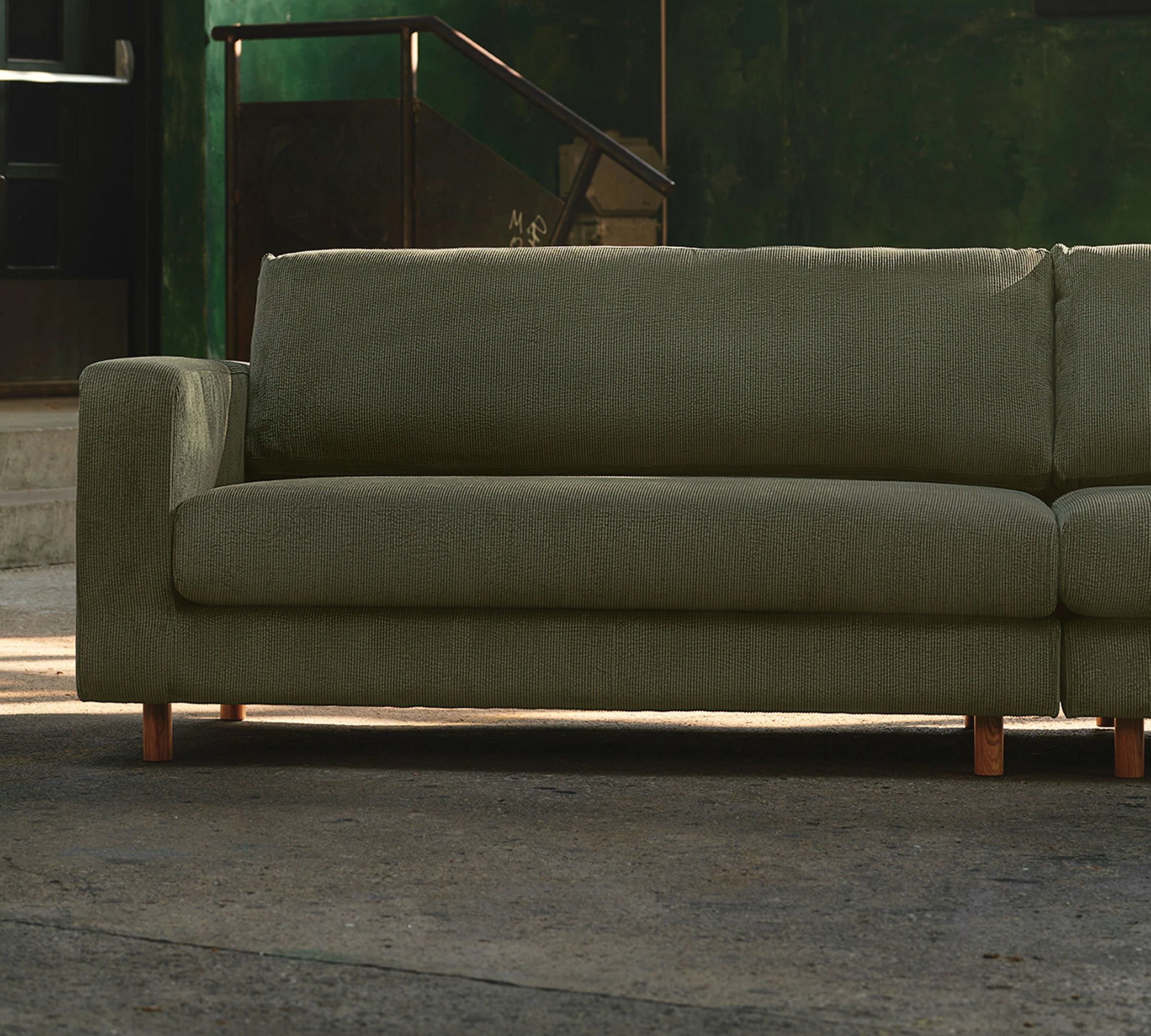 Douglas Sofa 4-Sitzer Free Sage