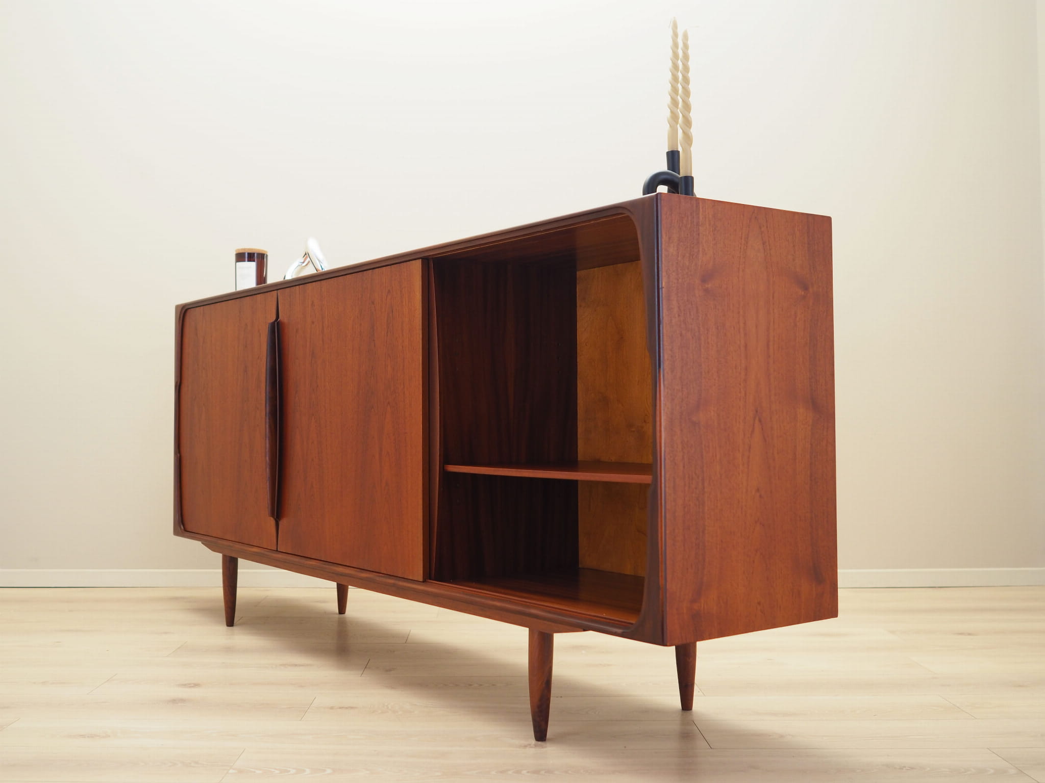 Sideboard Teakholz 1970er Jahre