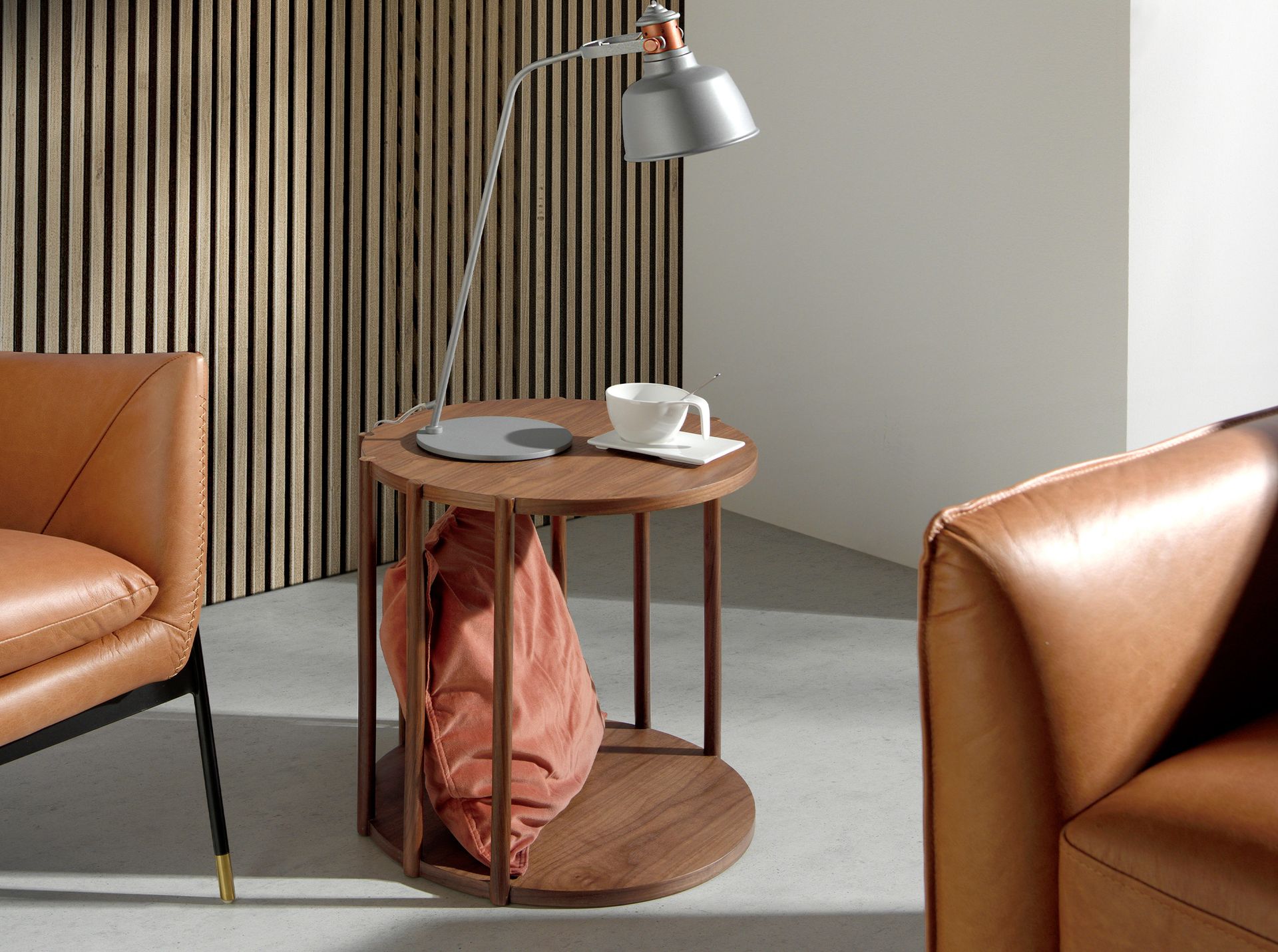 Round side table Brown Ø 45cm