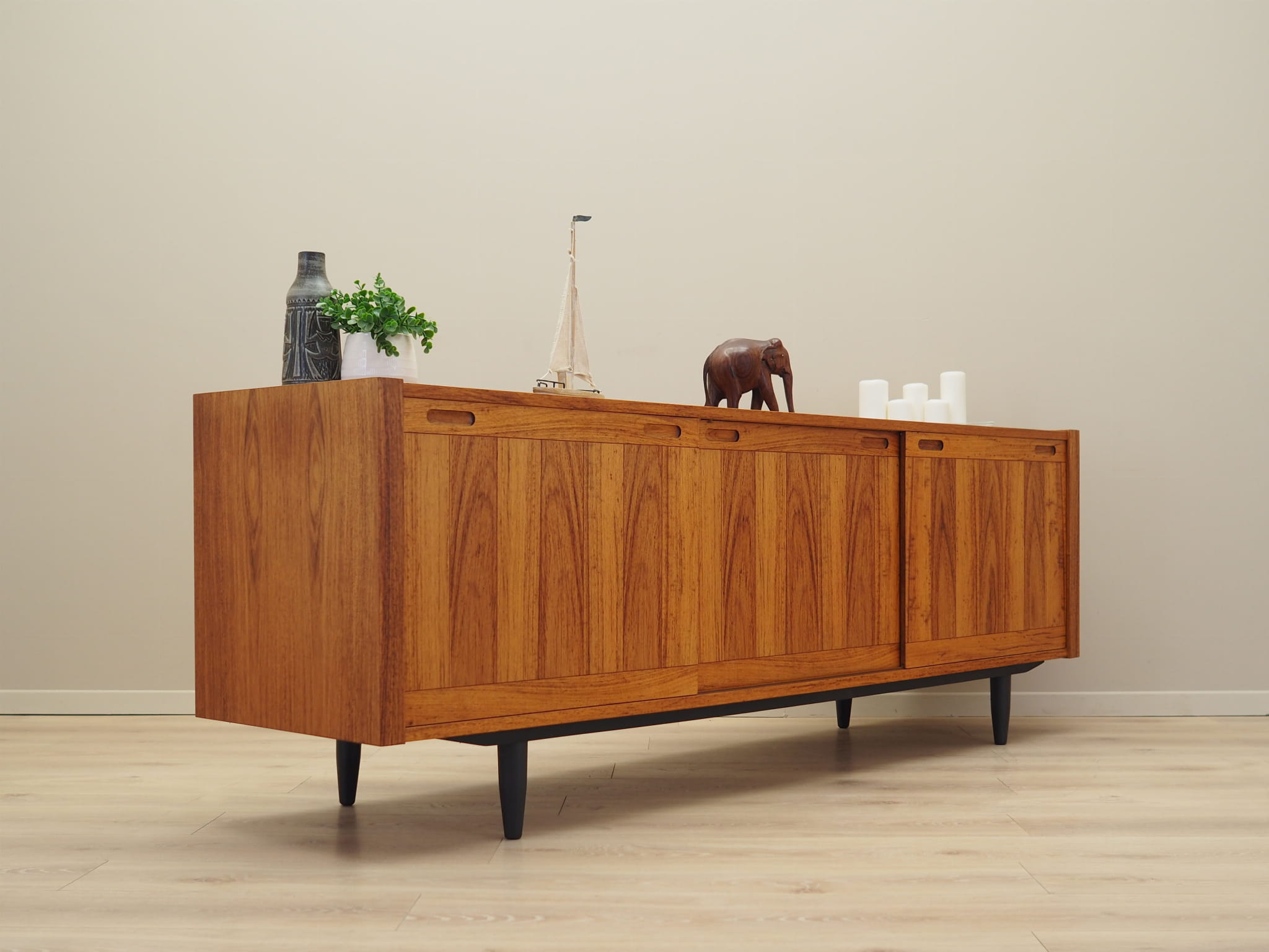 Sideboard Rosenholz Braun 1970er Jahre 