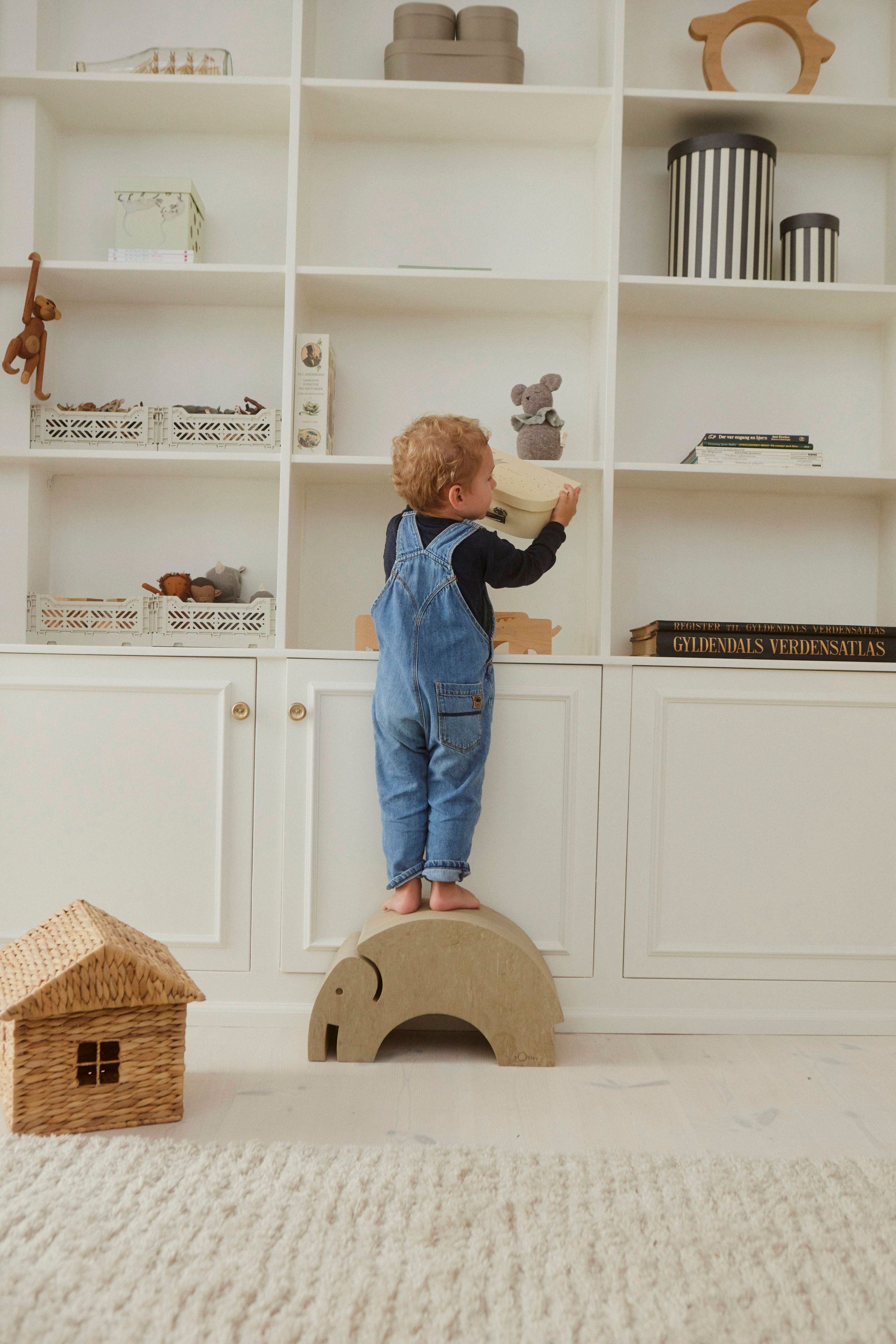 Elefant Mittelgroßer Hocker Sand