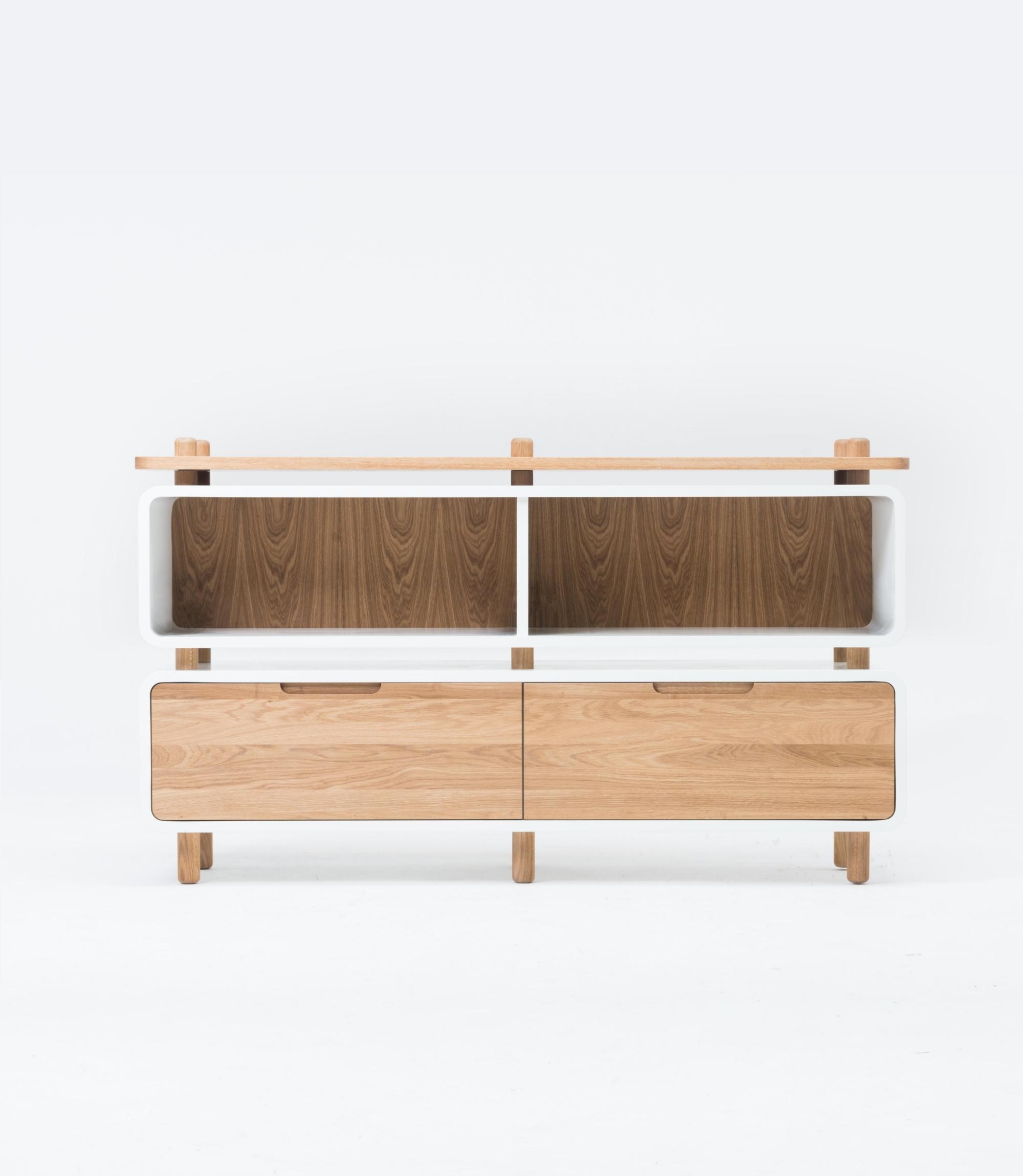 Sideboard aus Handarbeit Loop Eiche