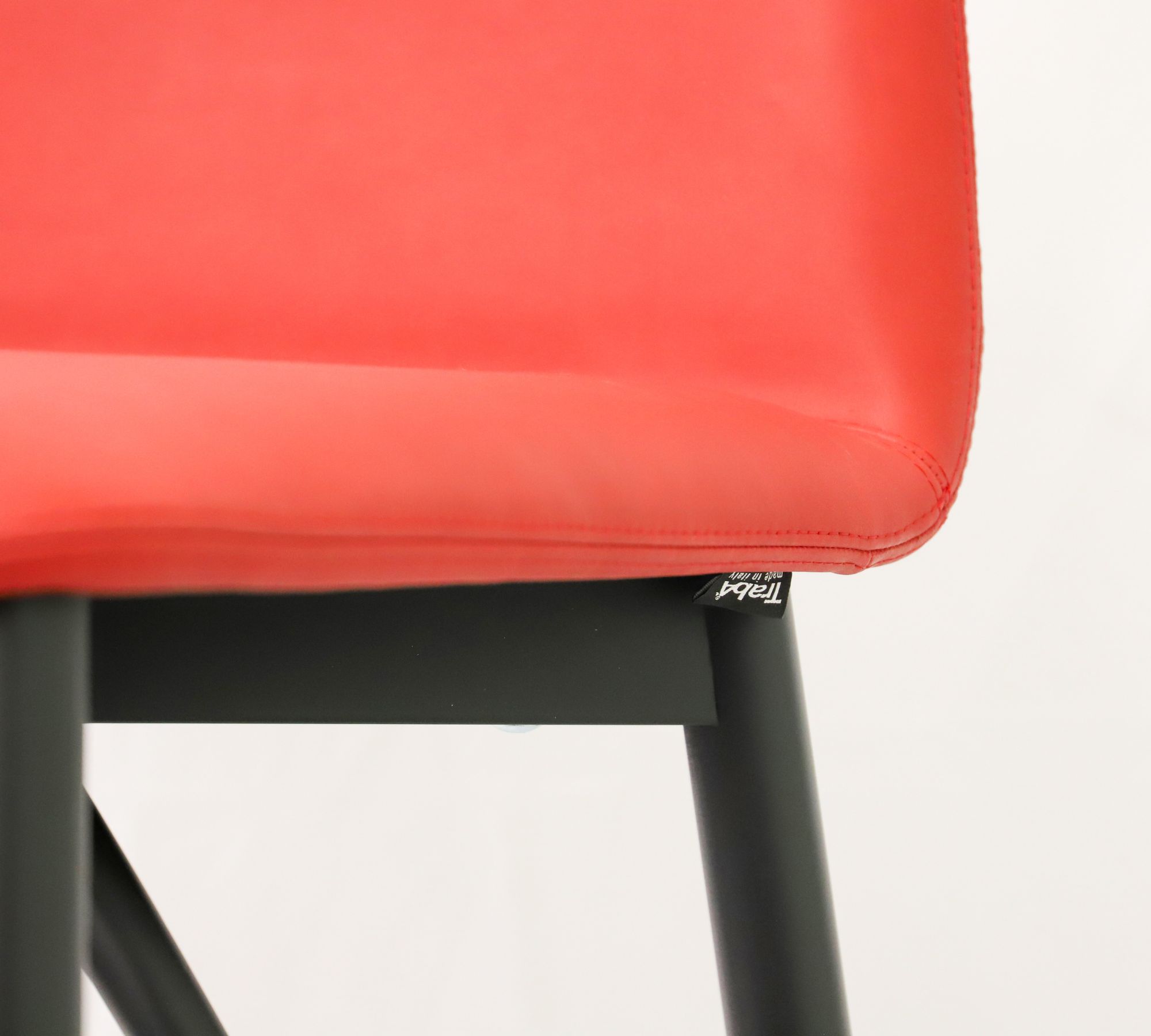 2x Bardot 0036 Wood Bar Stool Wood Leather Red