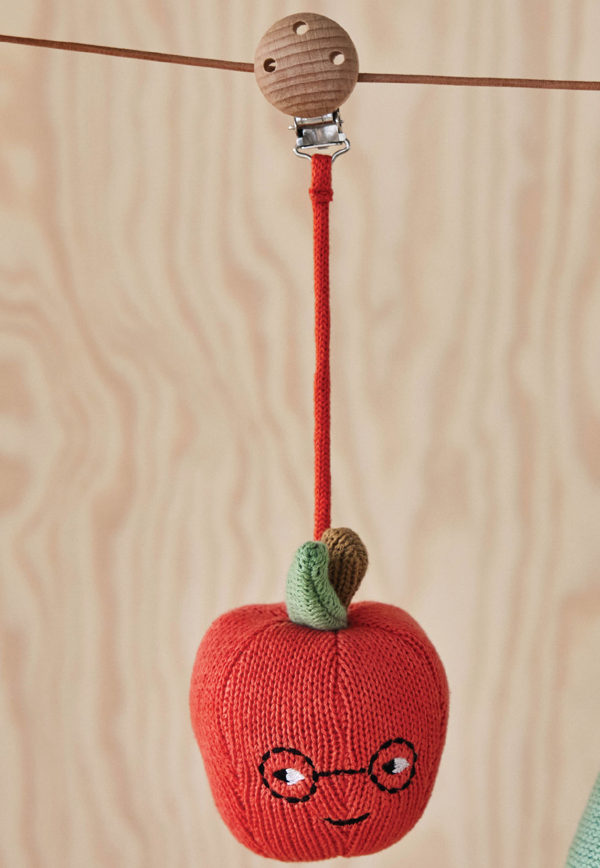 Yummy Apple Kinderwagen-Clip Rot