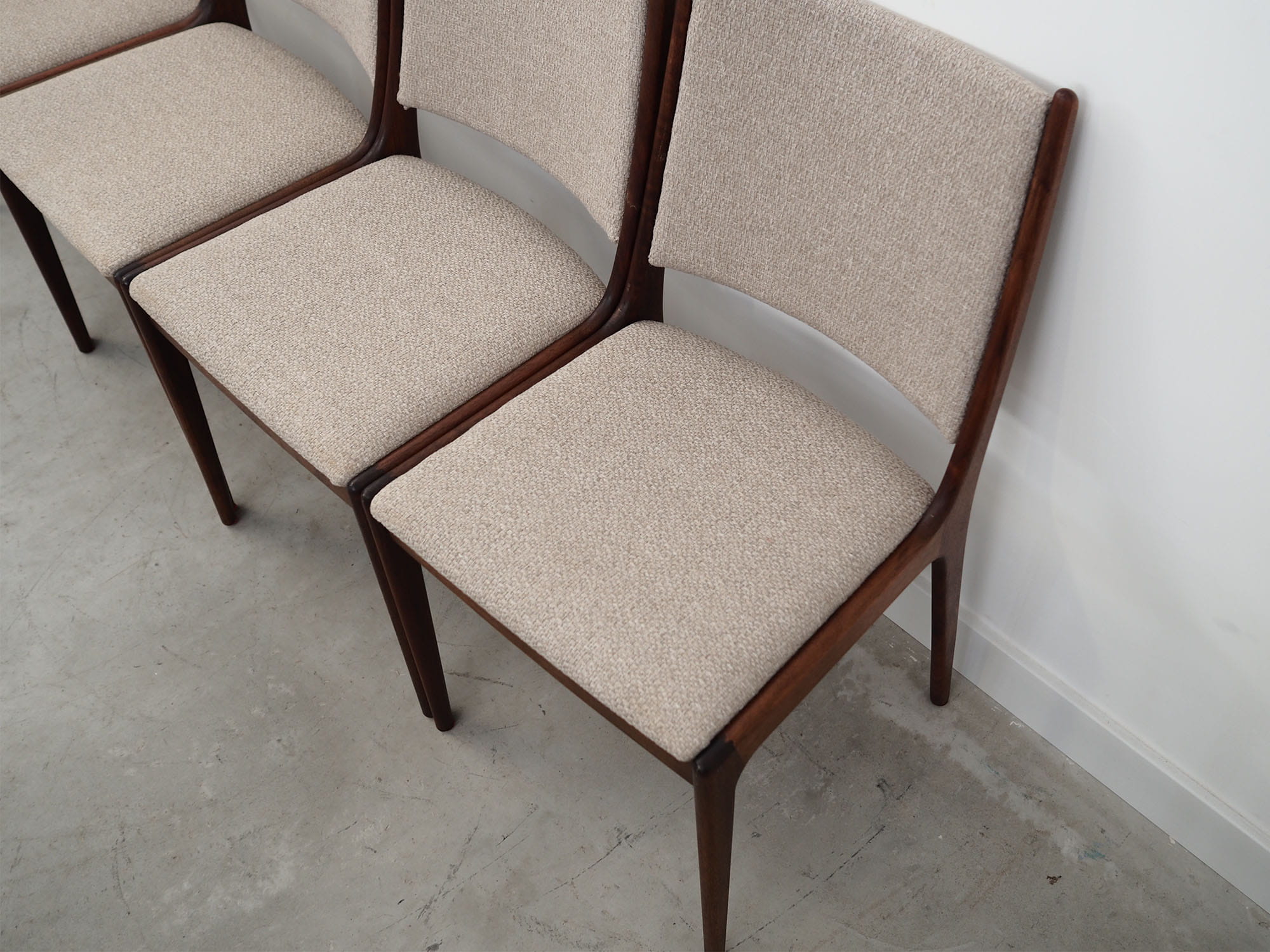 4x Vintage Chair Teak Wood Textile Beige 1970s