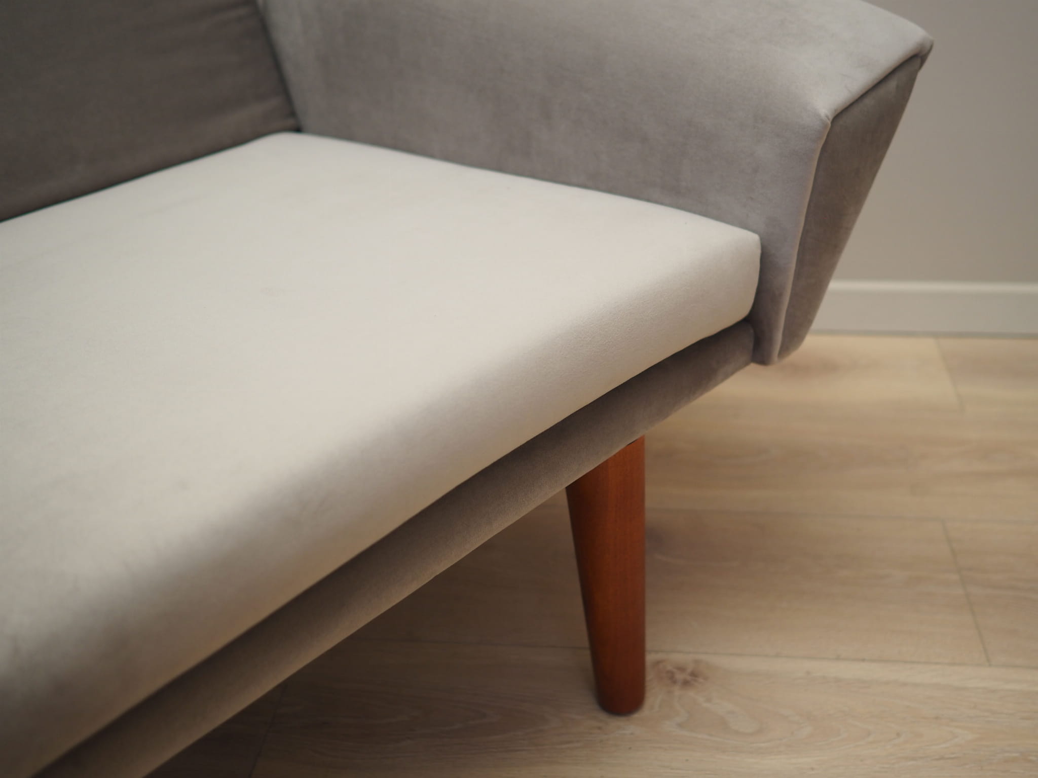 Sofa 3-seater textile gray 1980s