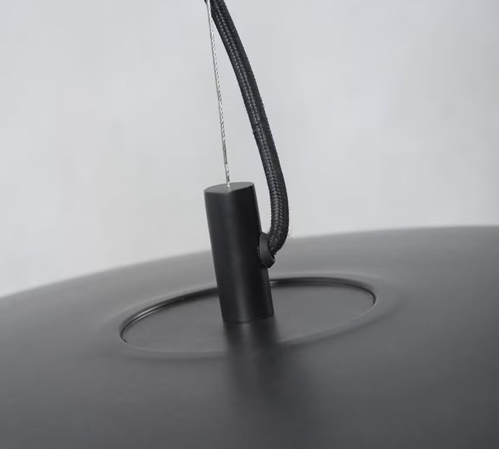 Pendant lamp 1-bulb iron black