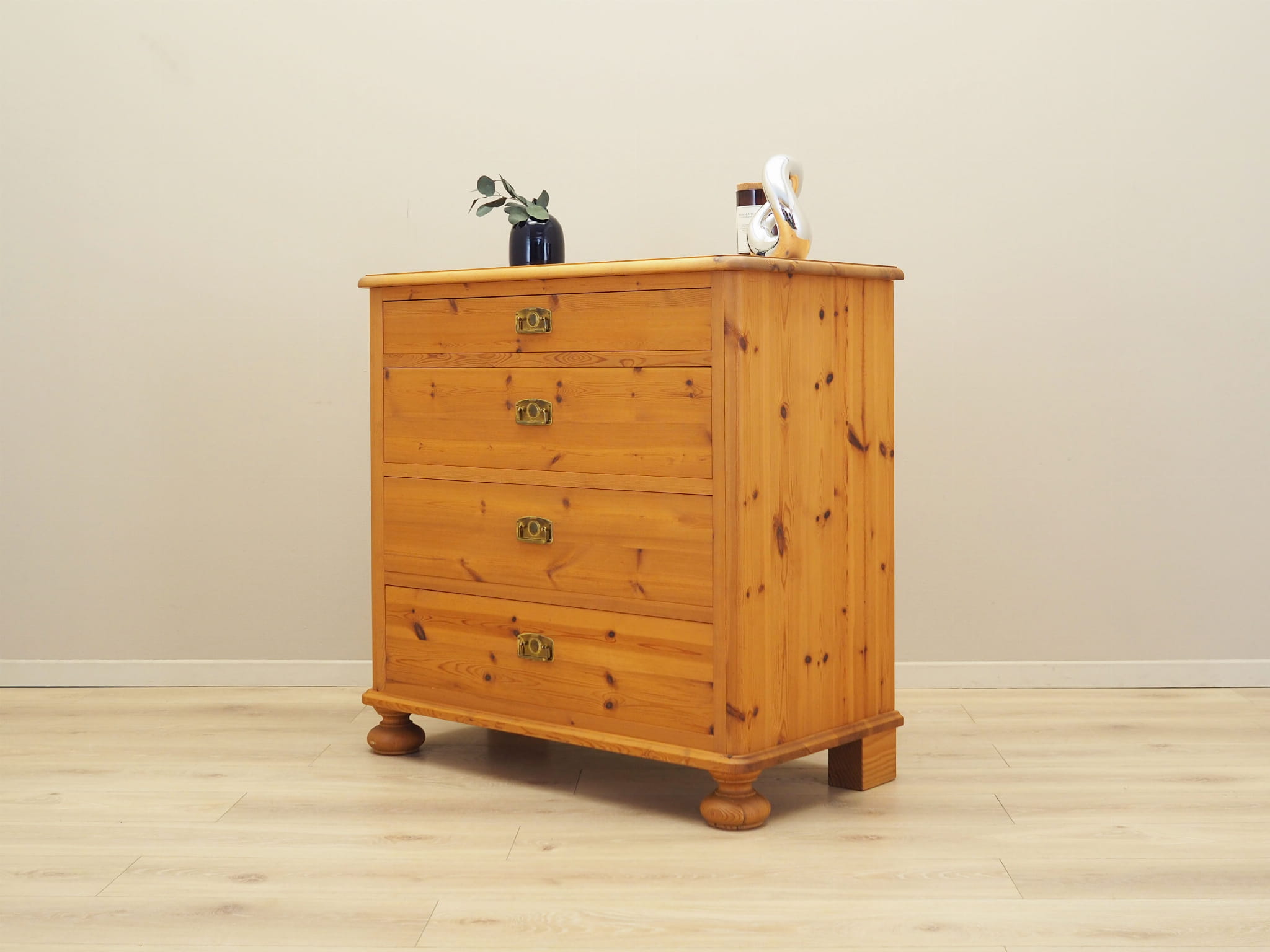 Chest of drawers Pine wood 2000s
