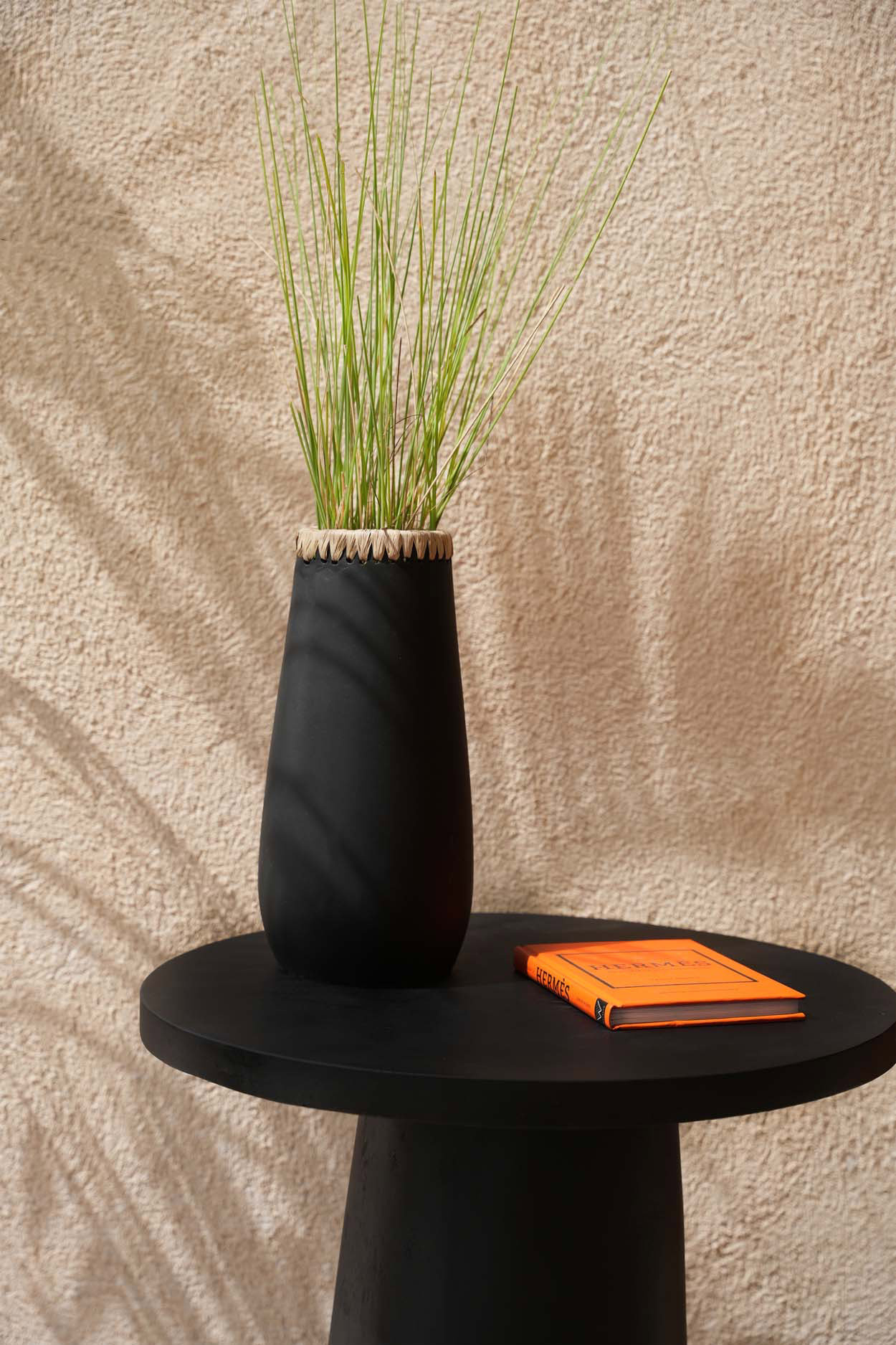 Sneaky Vase Schwarz