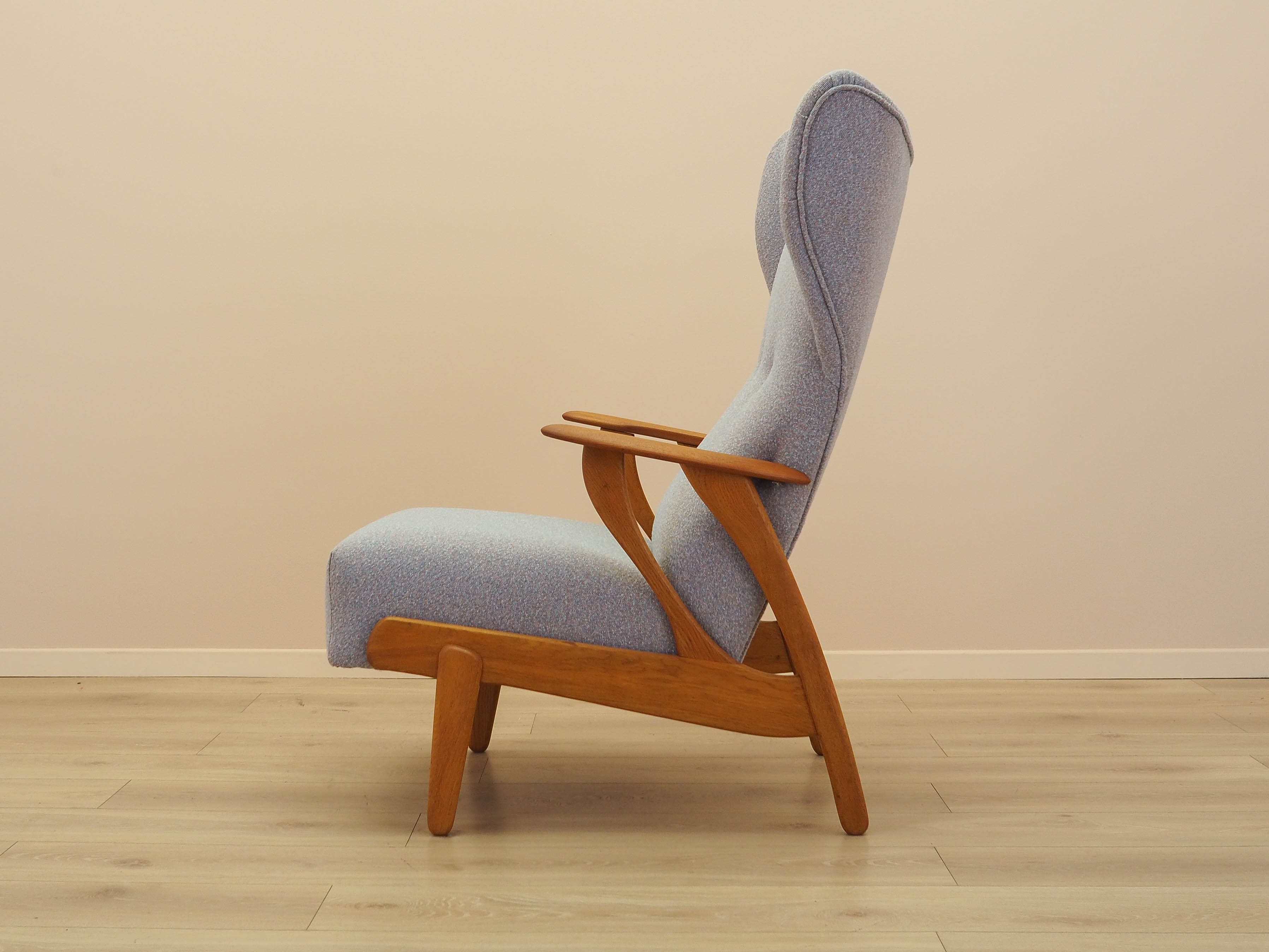 Lounge chair 1970s