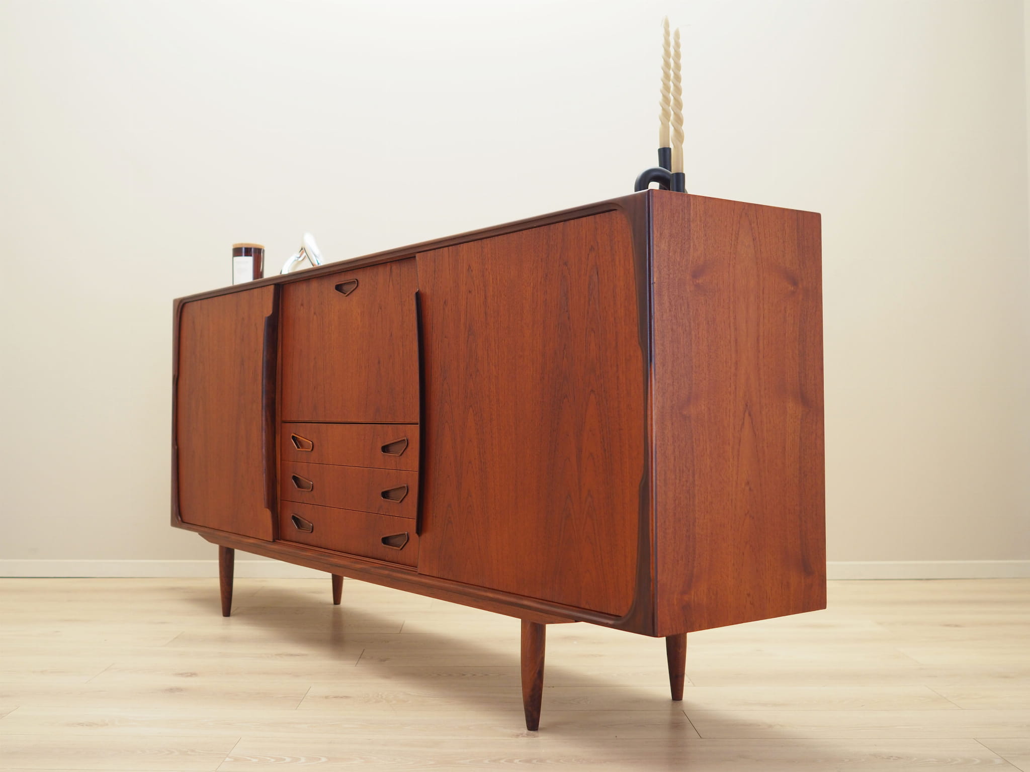 Sideboard Teakholz 1970er Jahre