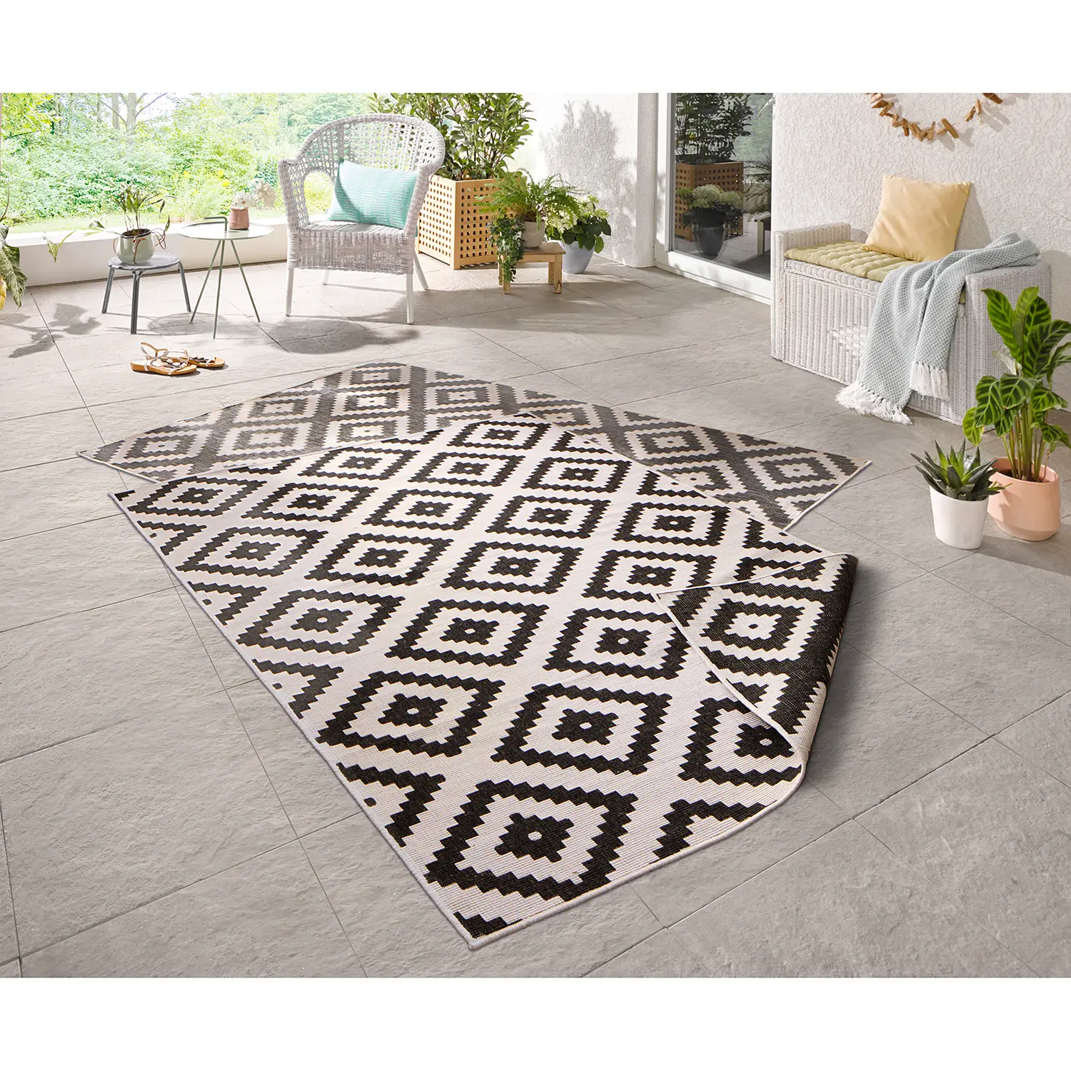 In-/outdoort carpet Malta synthetic fiber Black 80 x 150 cm