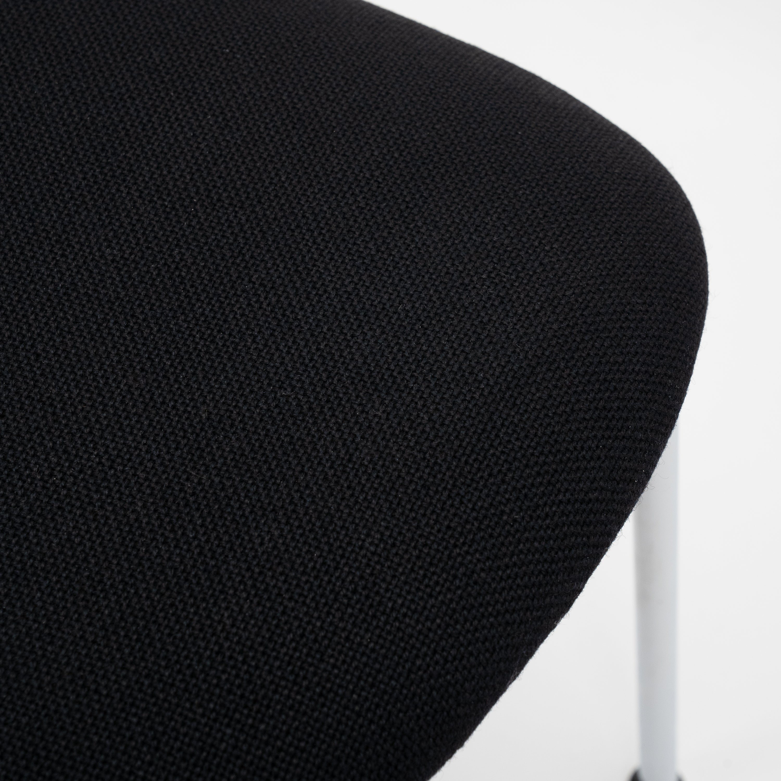 SE68 Chair Black by Wilde&Spieth