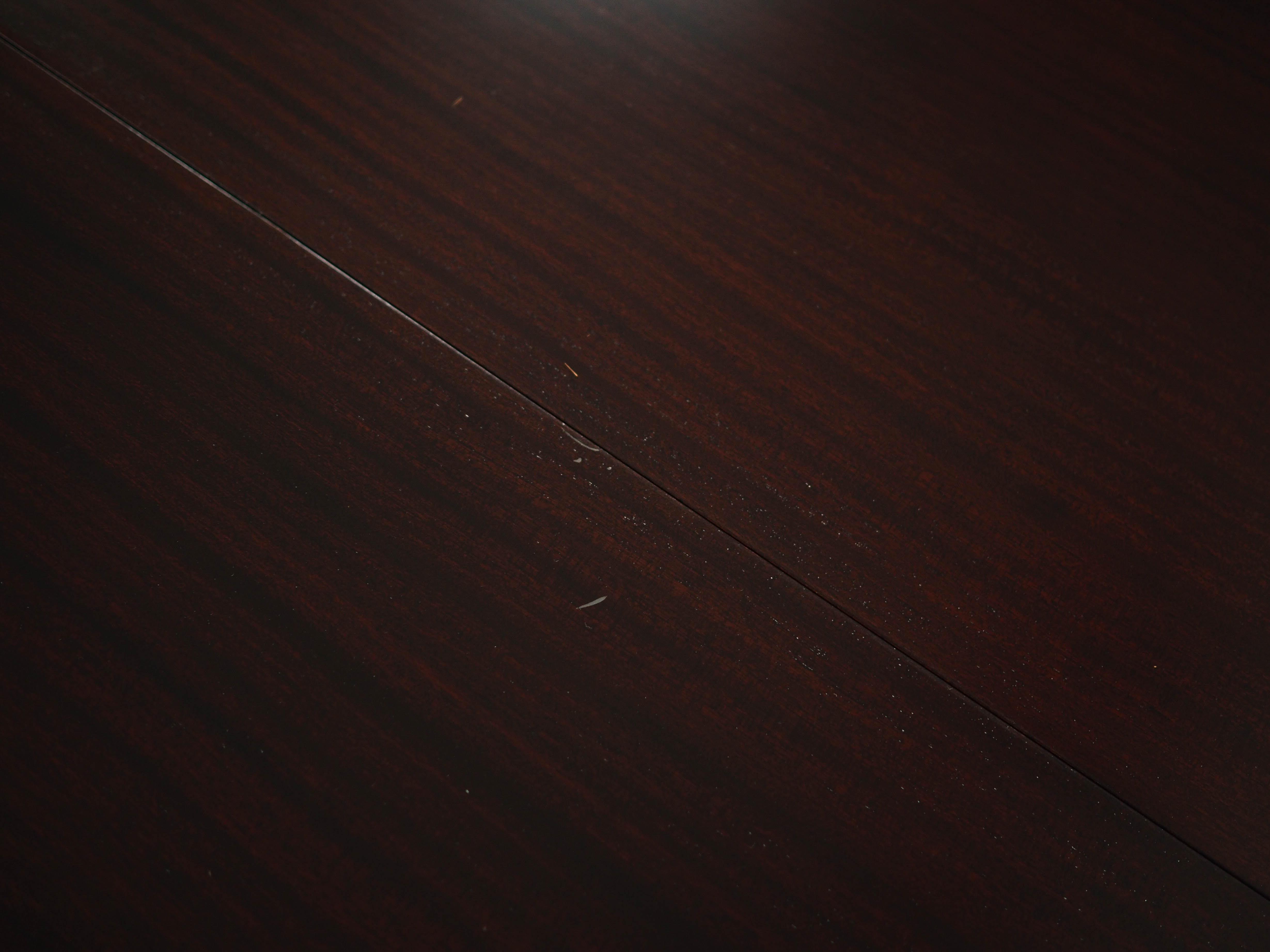 Mahogany table Dark brown 1970s Ø115cm