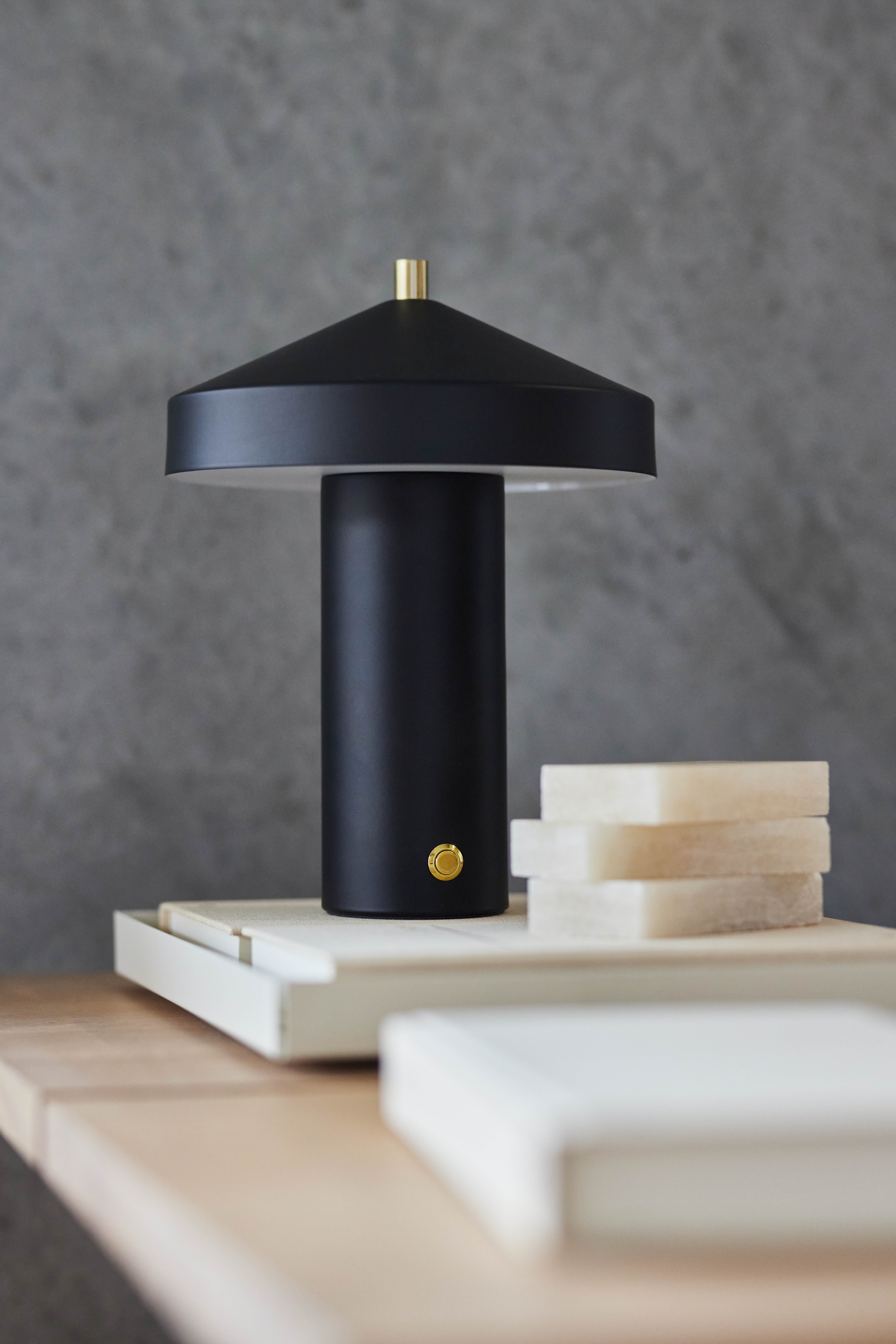 Bakku Tablett Groß Beige