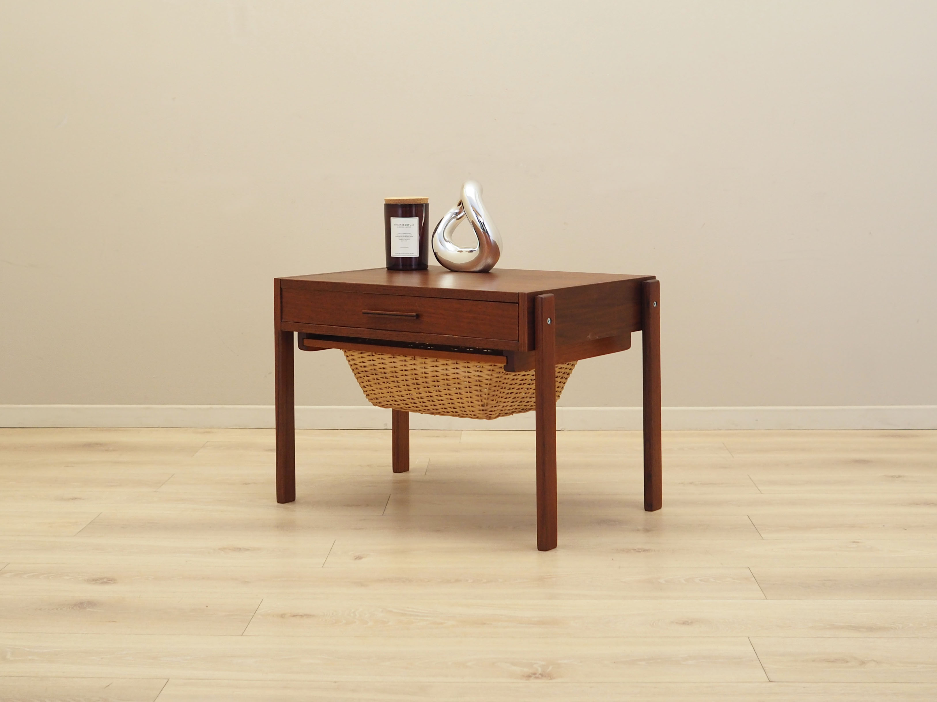Coffee table teak wood 1970s