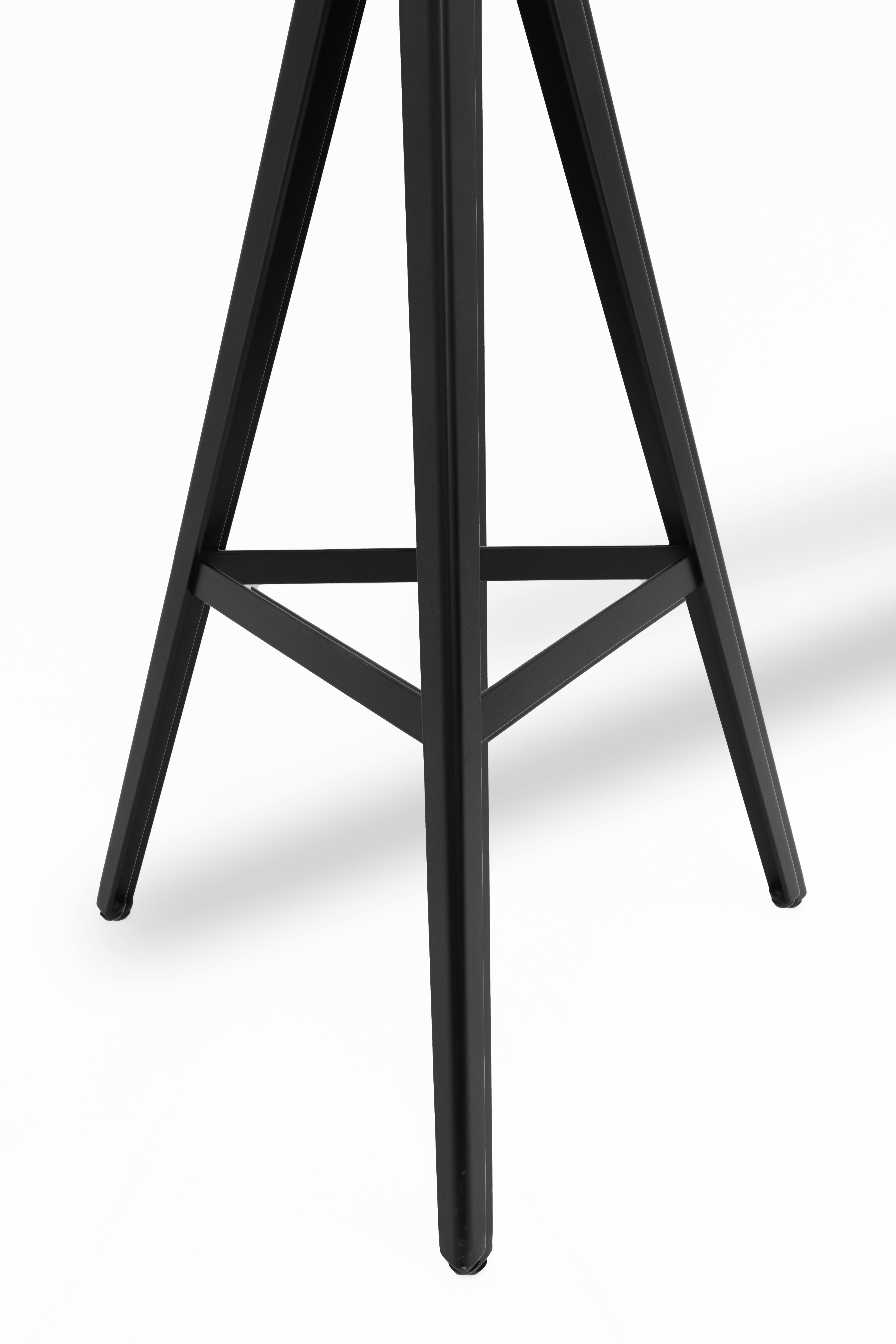 Kuky Alto Nero Sgabello Metallo Legno Nero