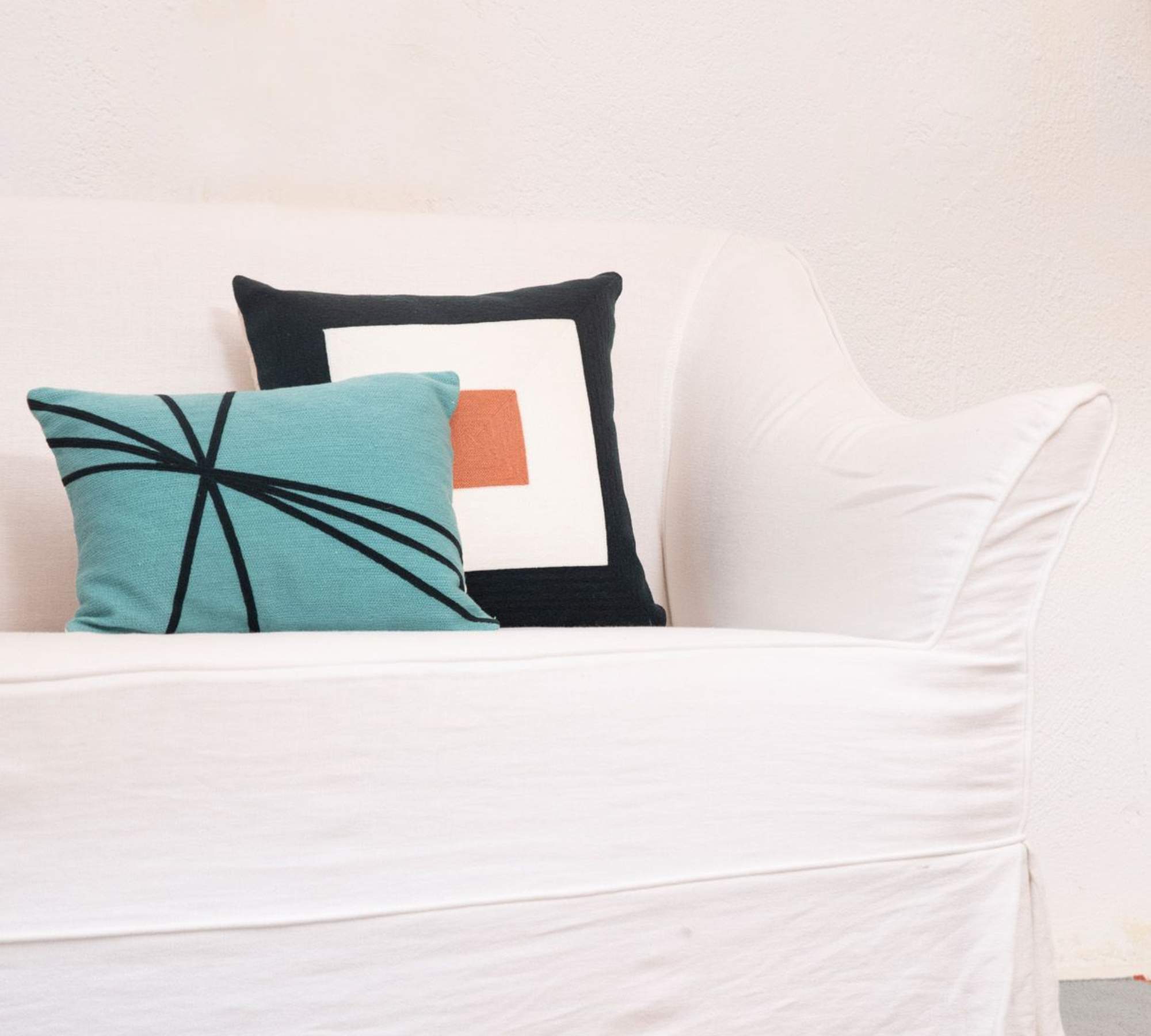 Embroidered cotton pillow with feather filling Turquoise Navy