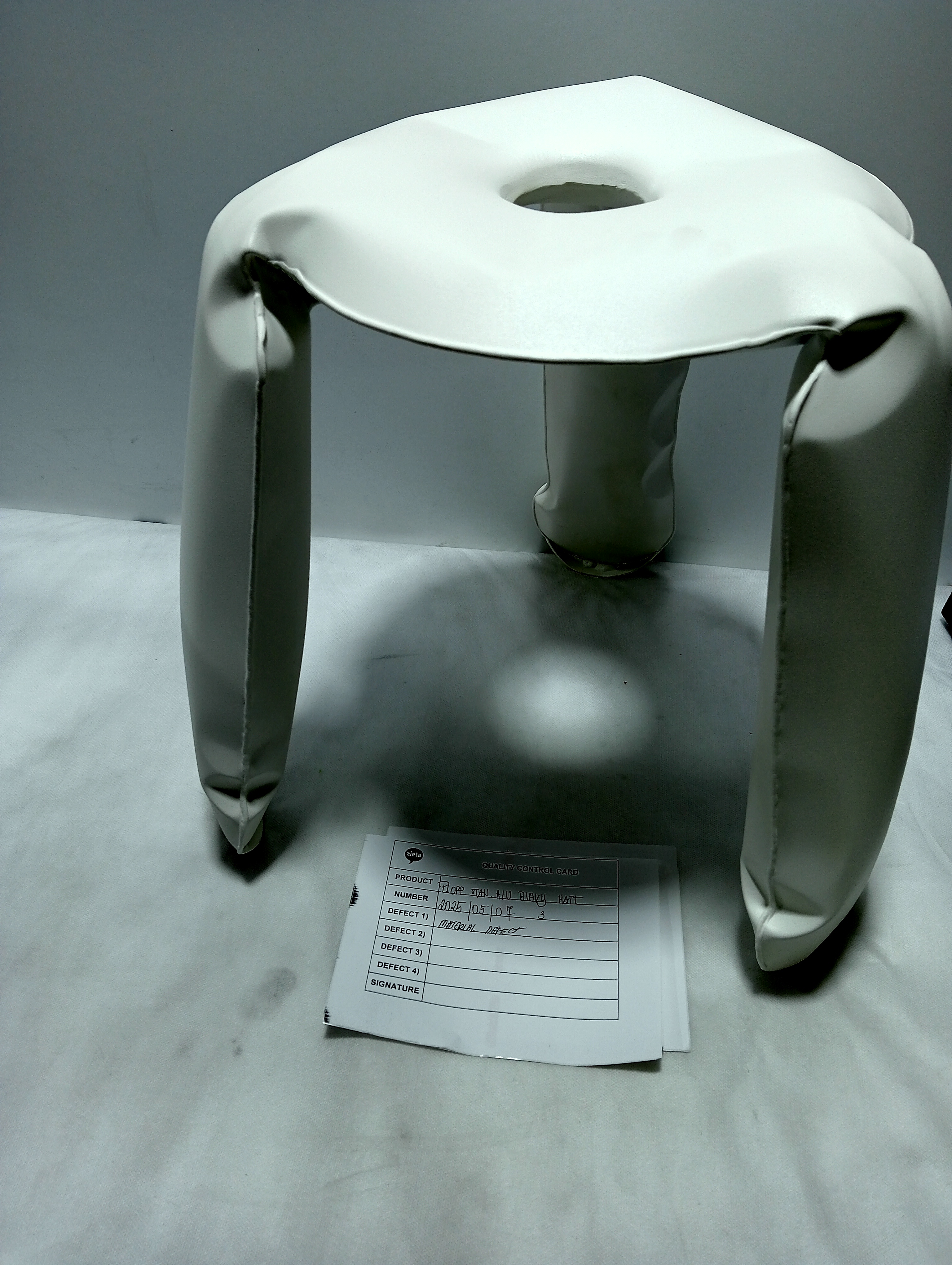 Plopp Standard Stool Aluminium White Matt