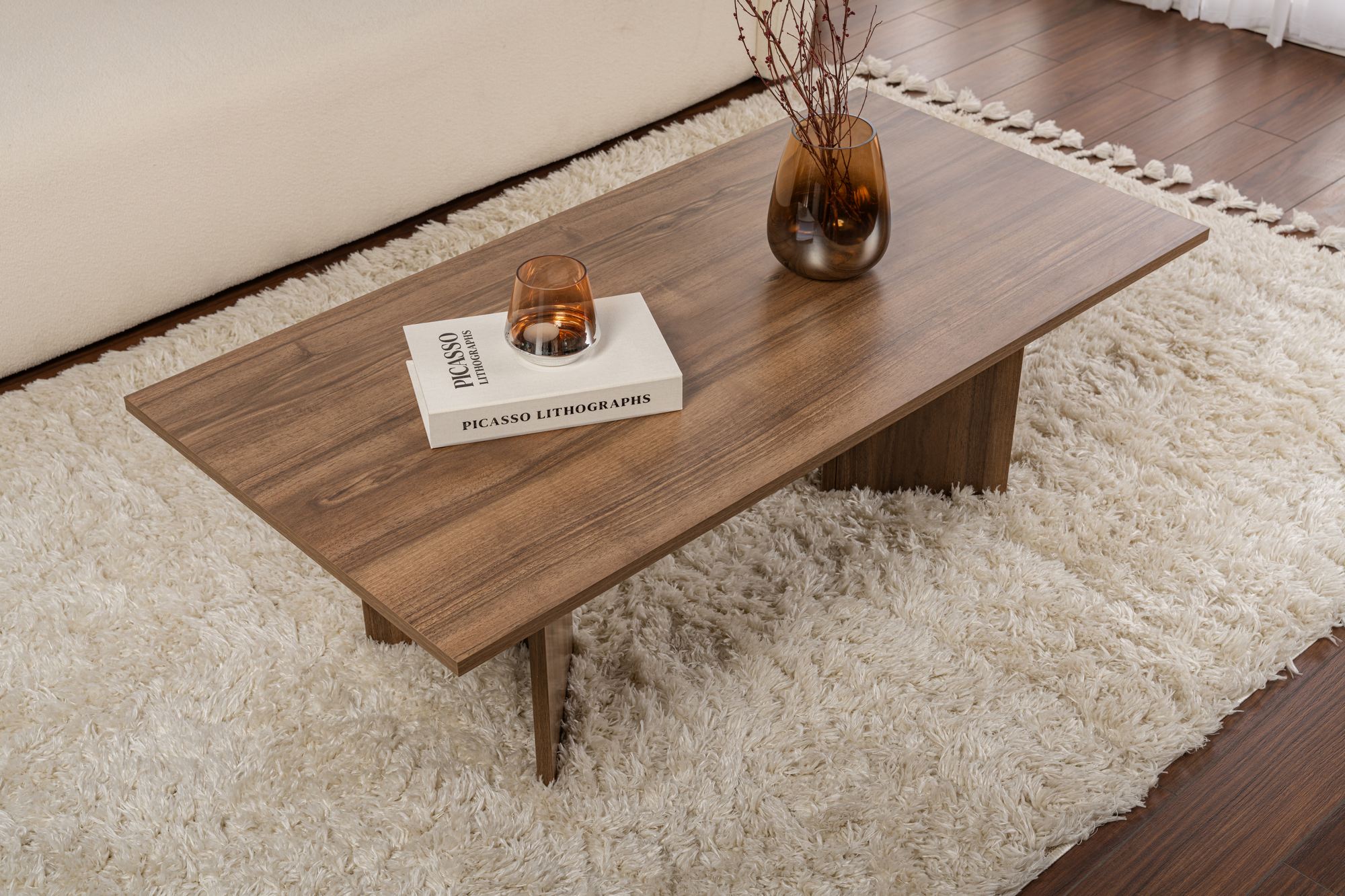 Sabin Coffee table Walnut