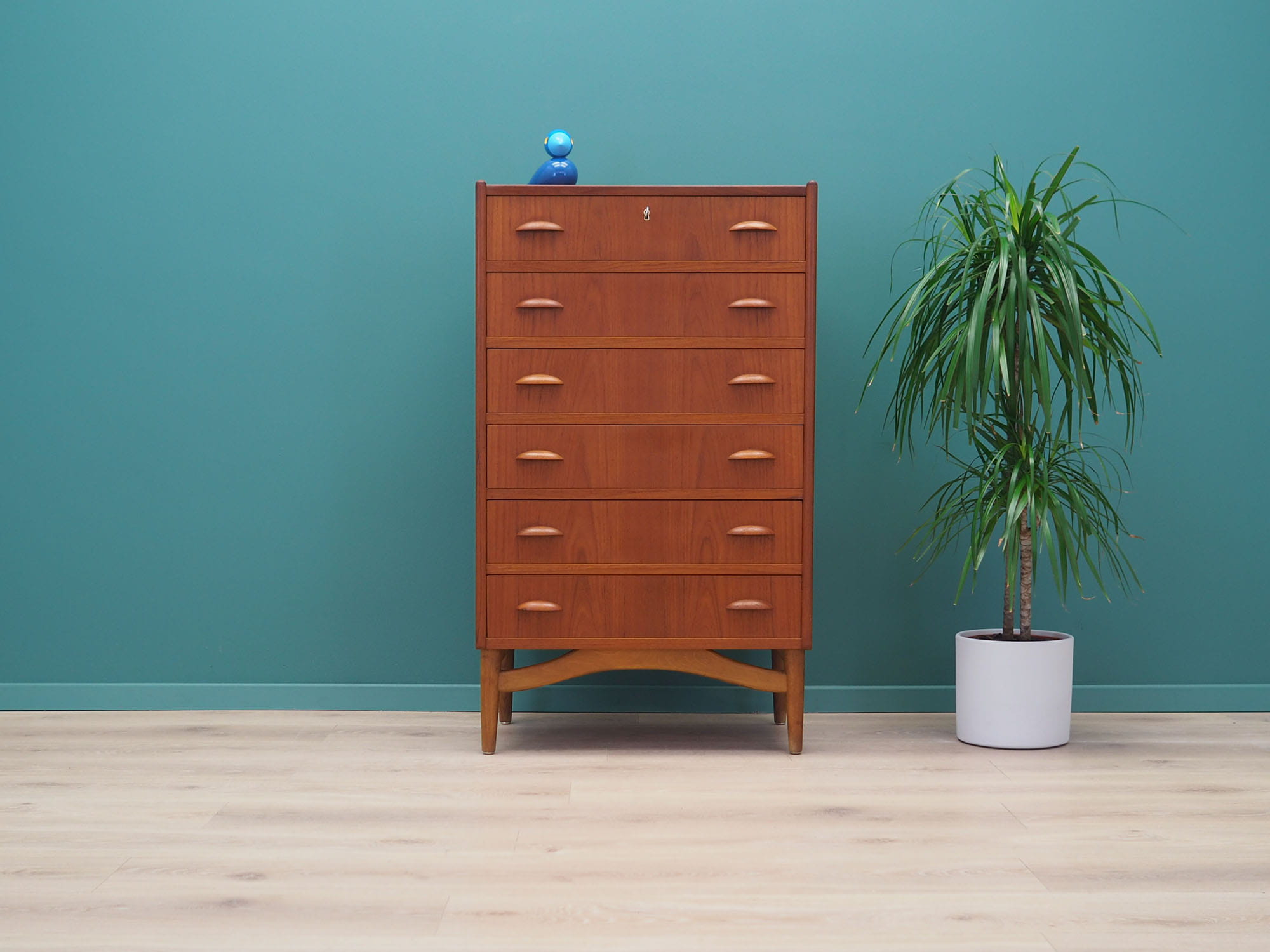 Vintage chest of drawers Teak wood Brown 1970s