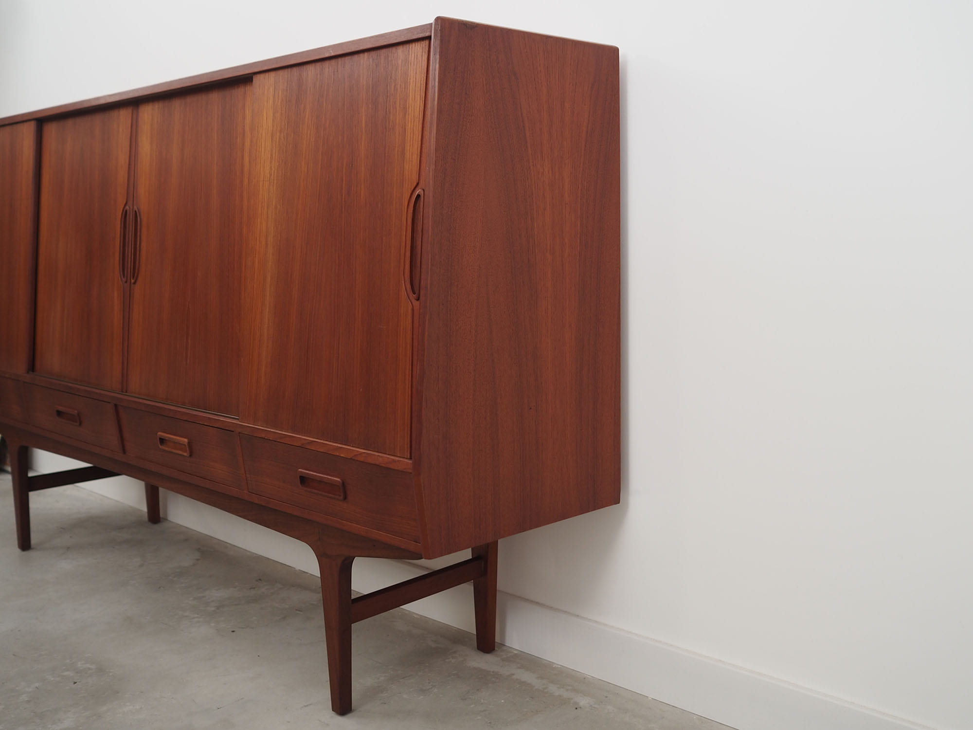 Highboard vintage in legno di teak marrone, anni '60