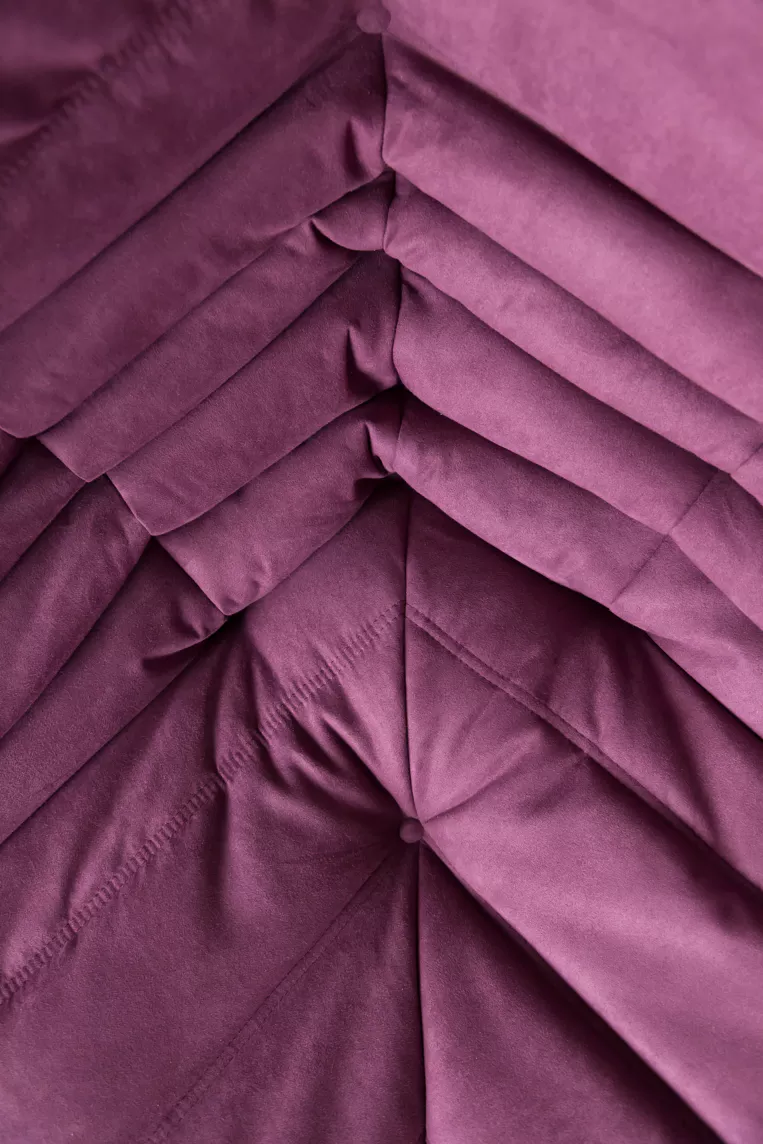 Togo Ecksofa Textil Aubergine