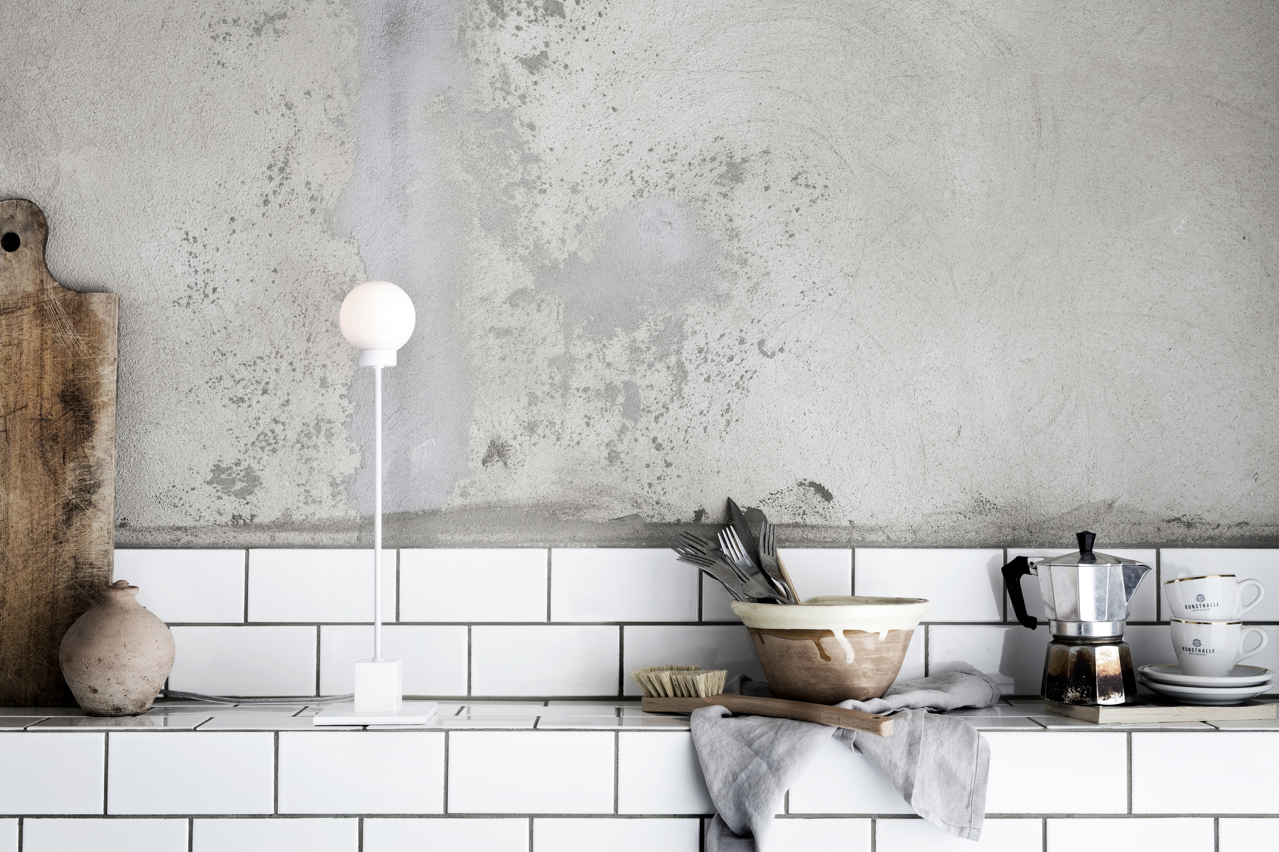 Snowball D8 Tischleuchte Weiß