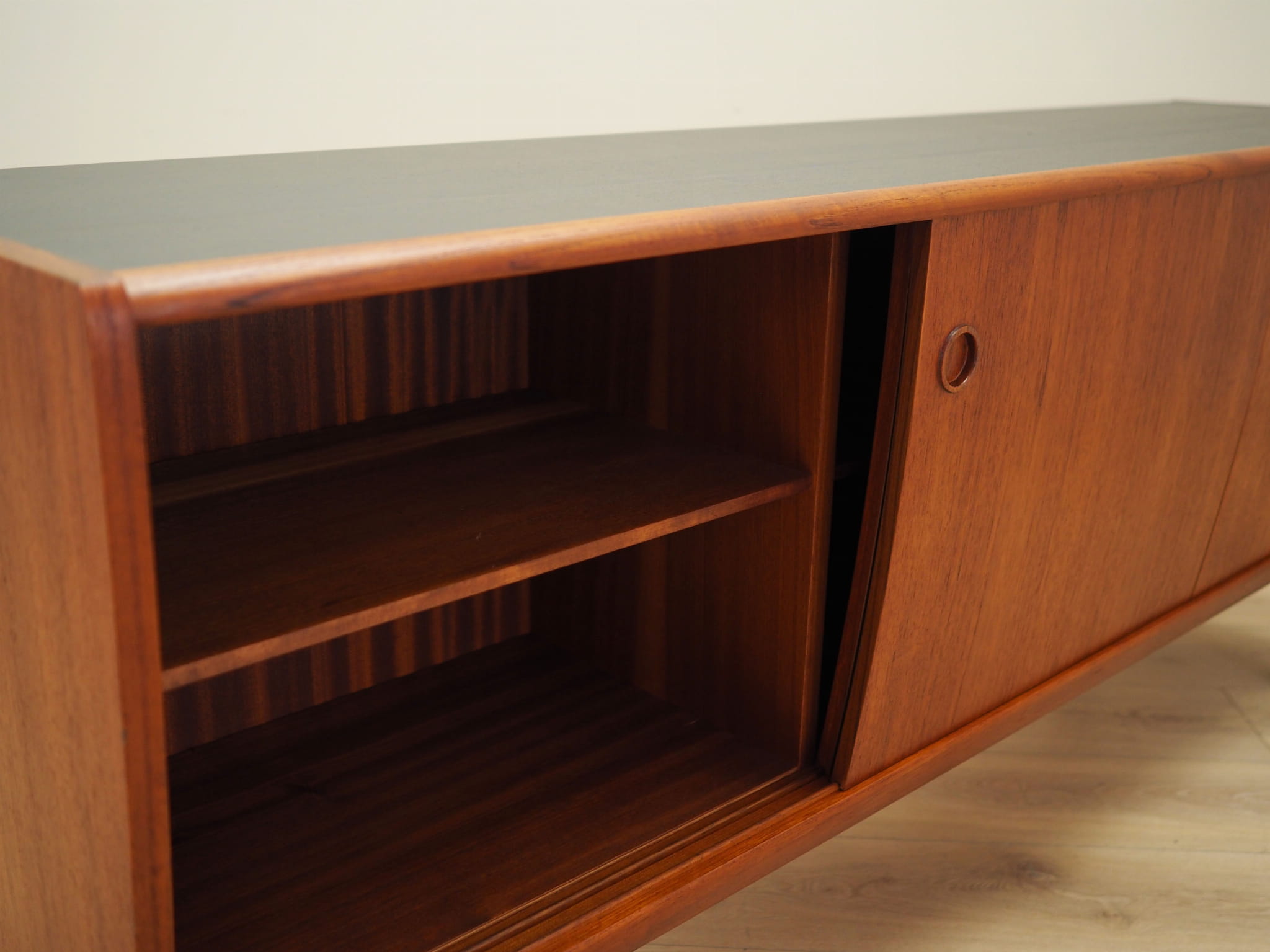 Vintage Sideboard Teakholz Braun 1970er Jahre