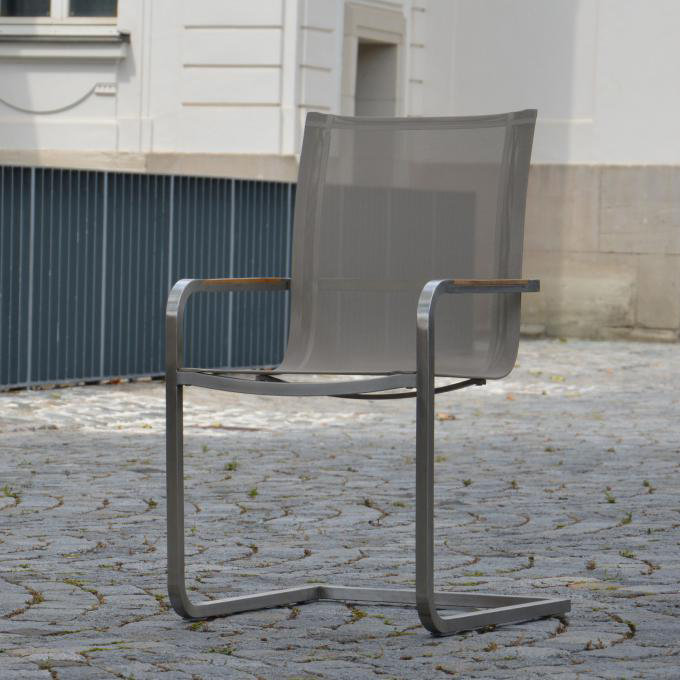 Lux Freischwinger Weiß