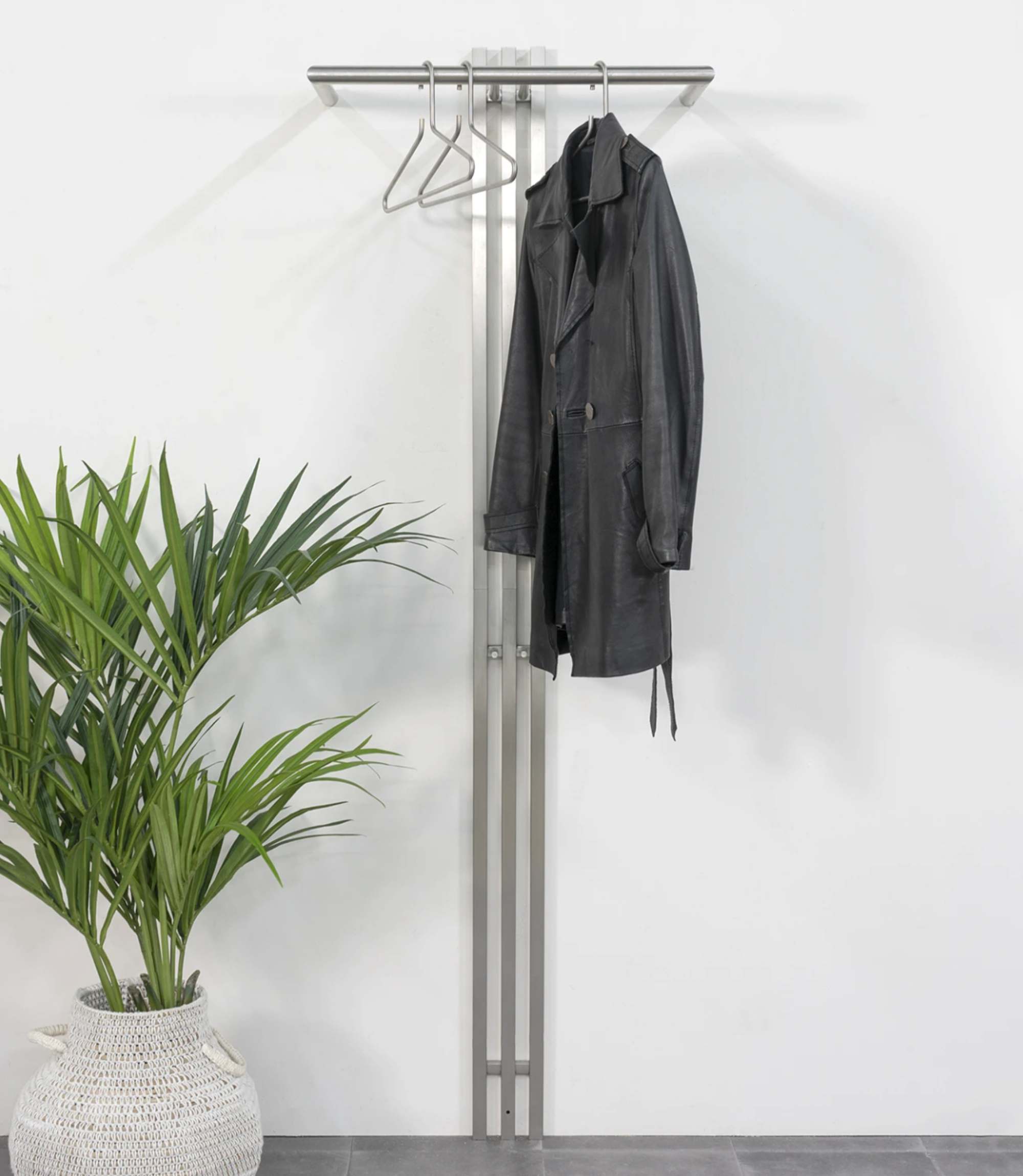 Garderobe Edelstahl Silber