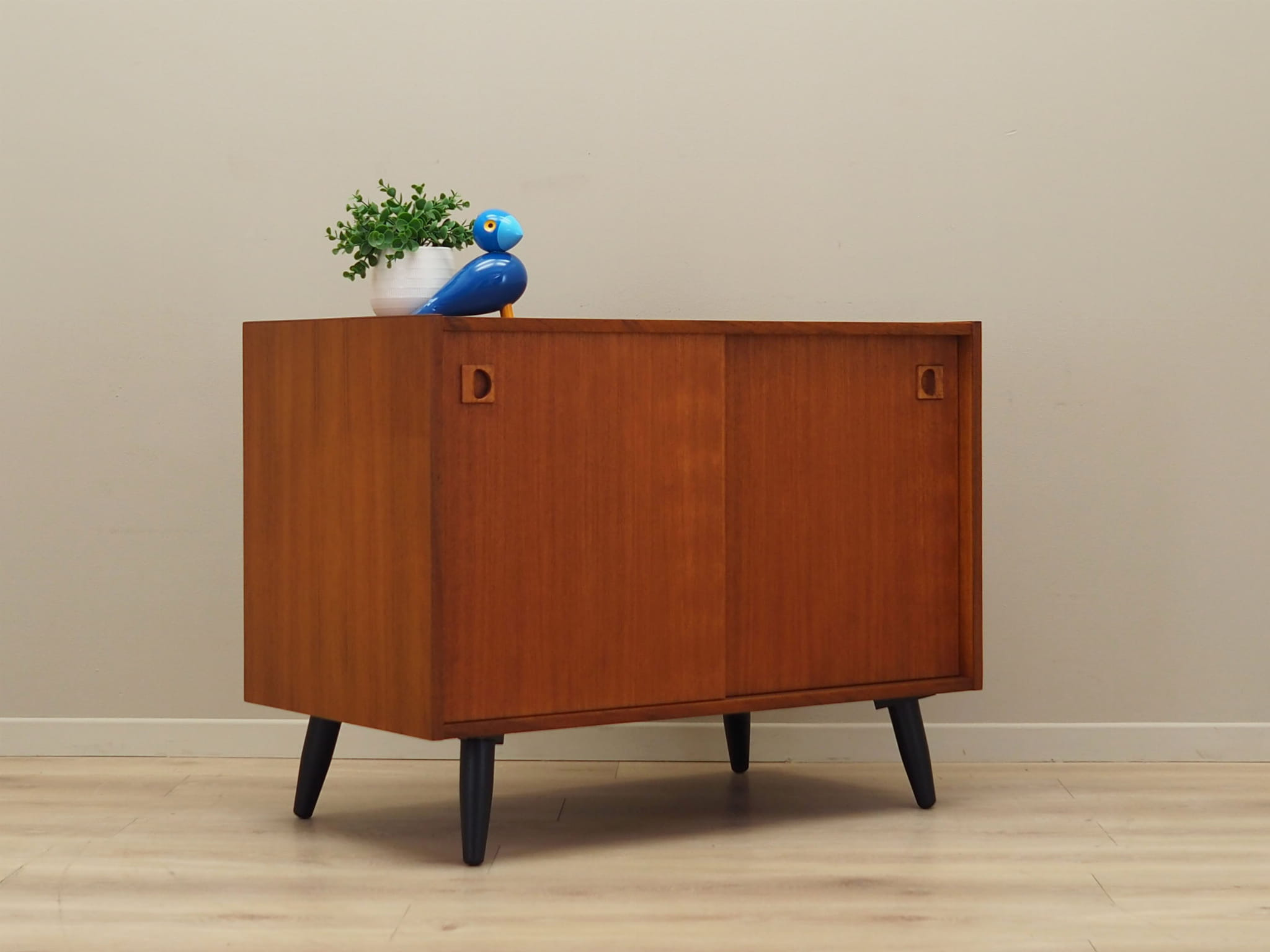 Vintage Schrank Teakholz Braun 1970er Jahre