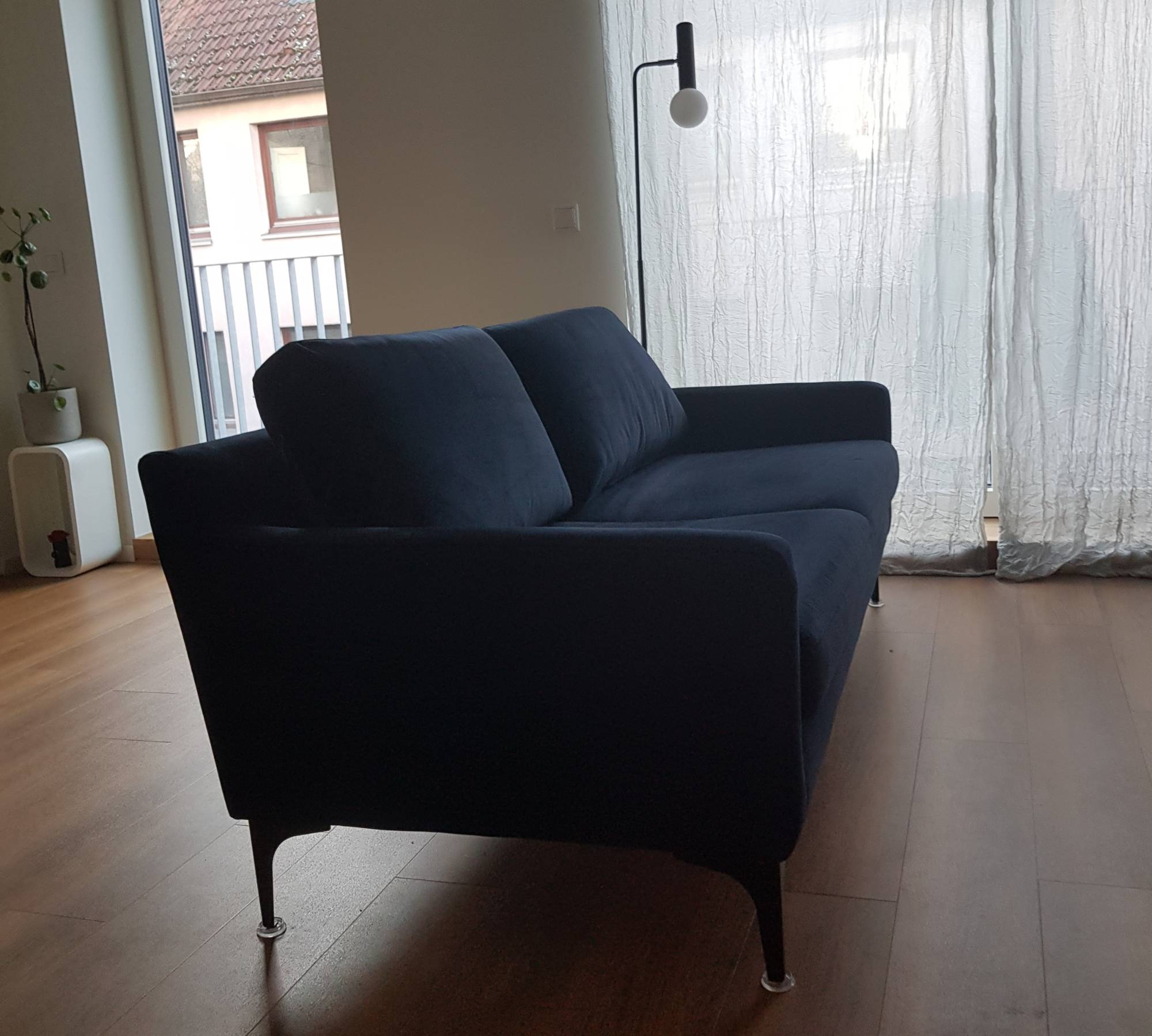 Astha 2-Sitzer Sofa Samt Dunkelblau 