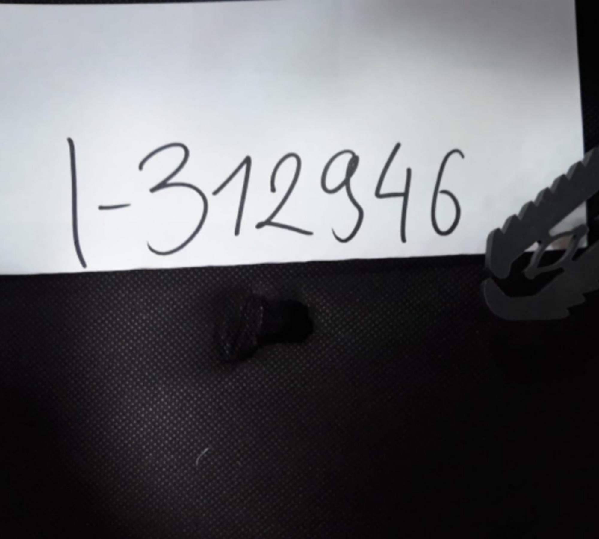 Pyllow 2-Sitzer Sofa Feingewebe Schwarz