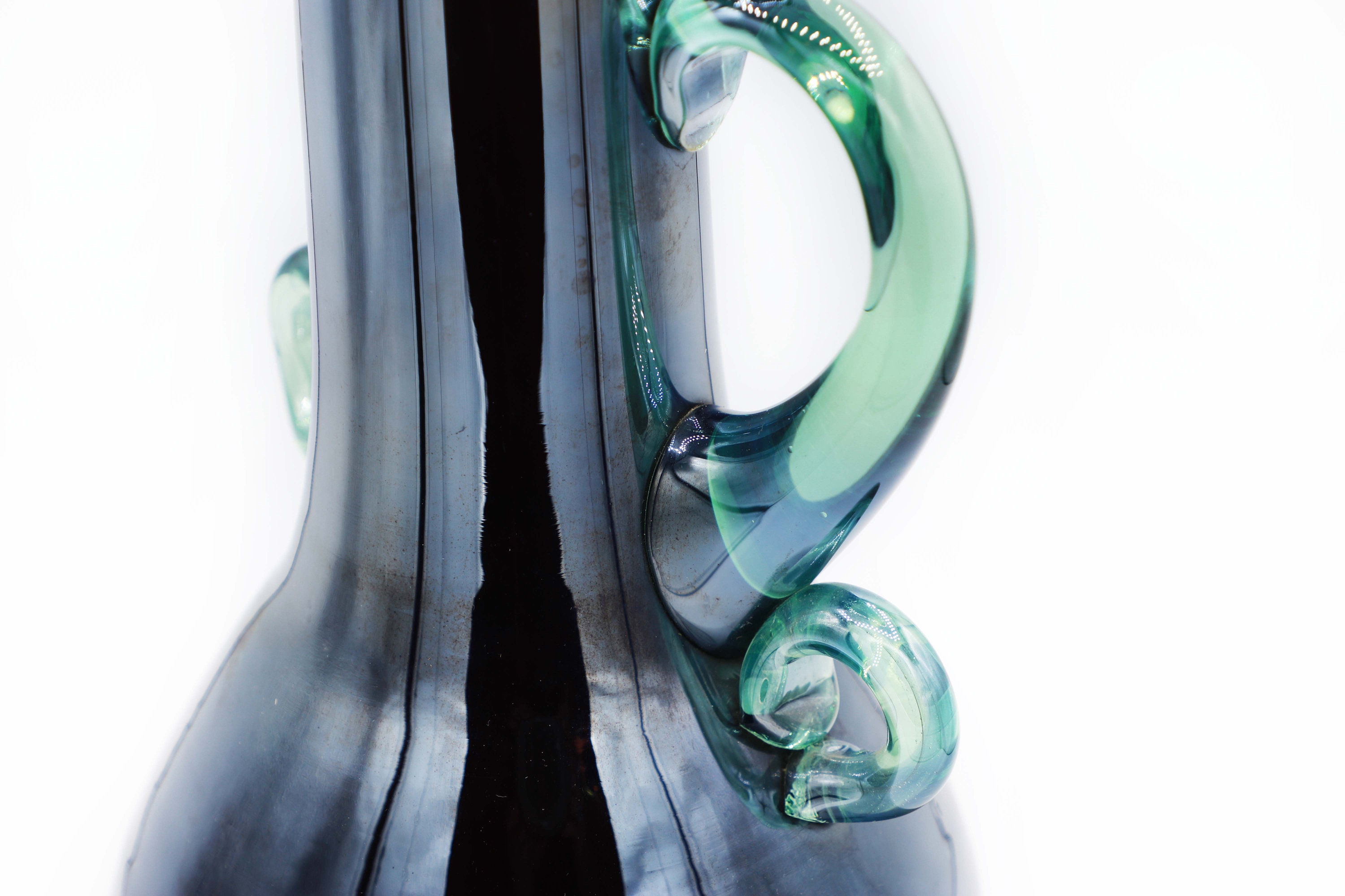 Vintage Vaso Stile Liberty con manico vetro con segno del pontello