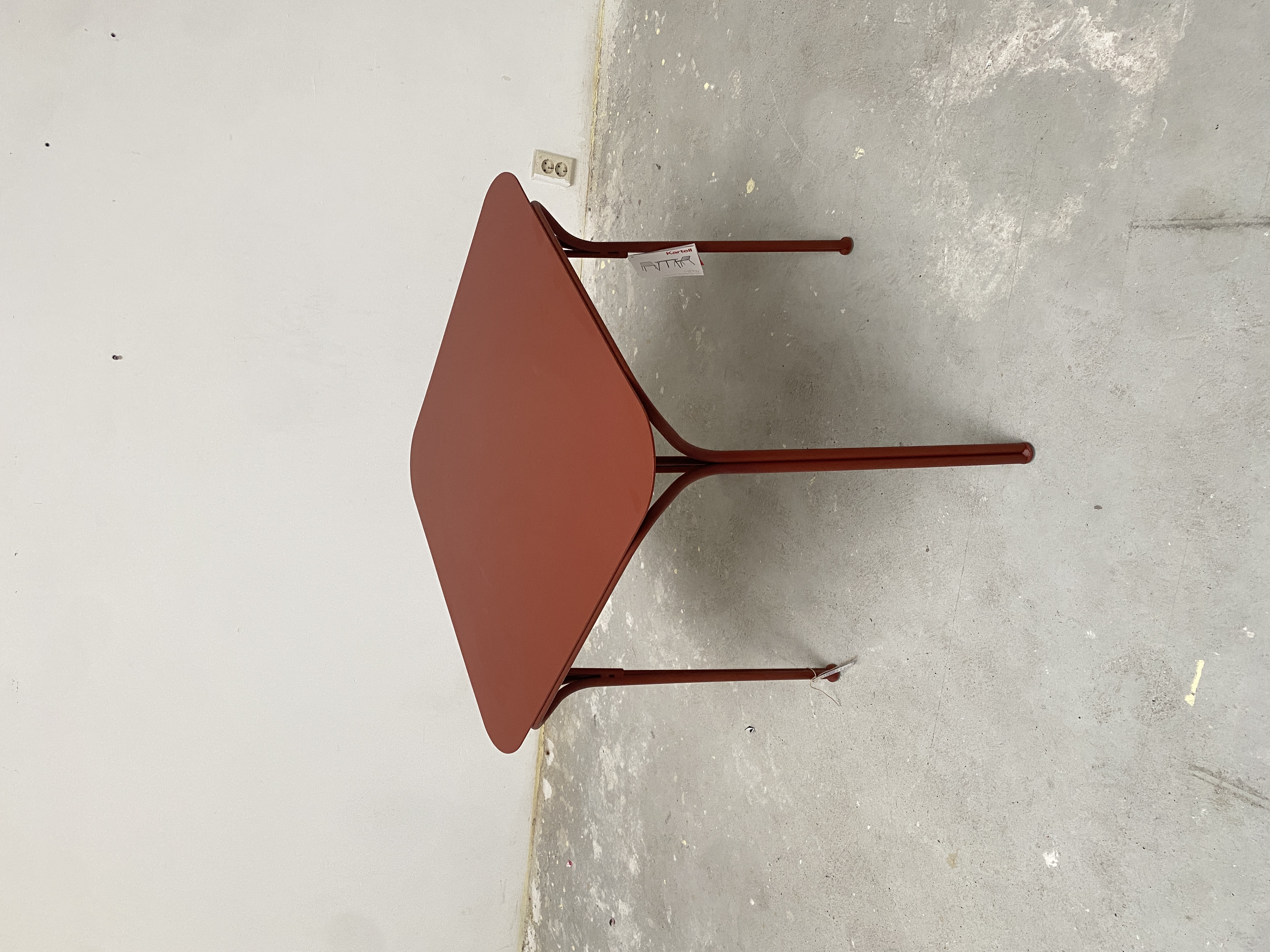 Hiray Gartentisch Metall Rot