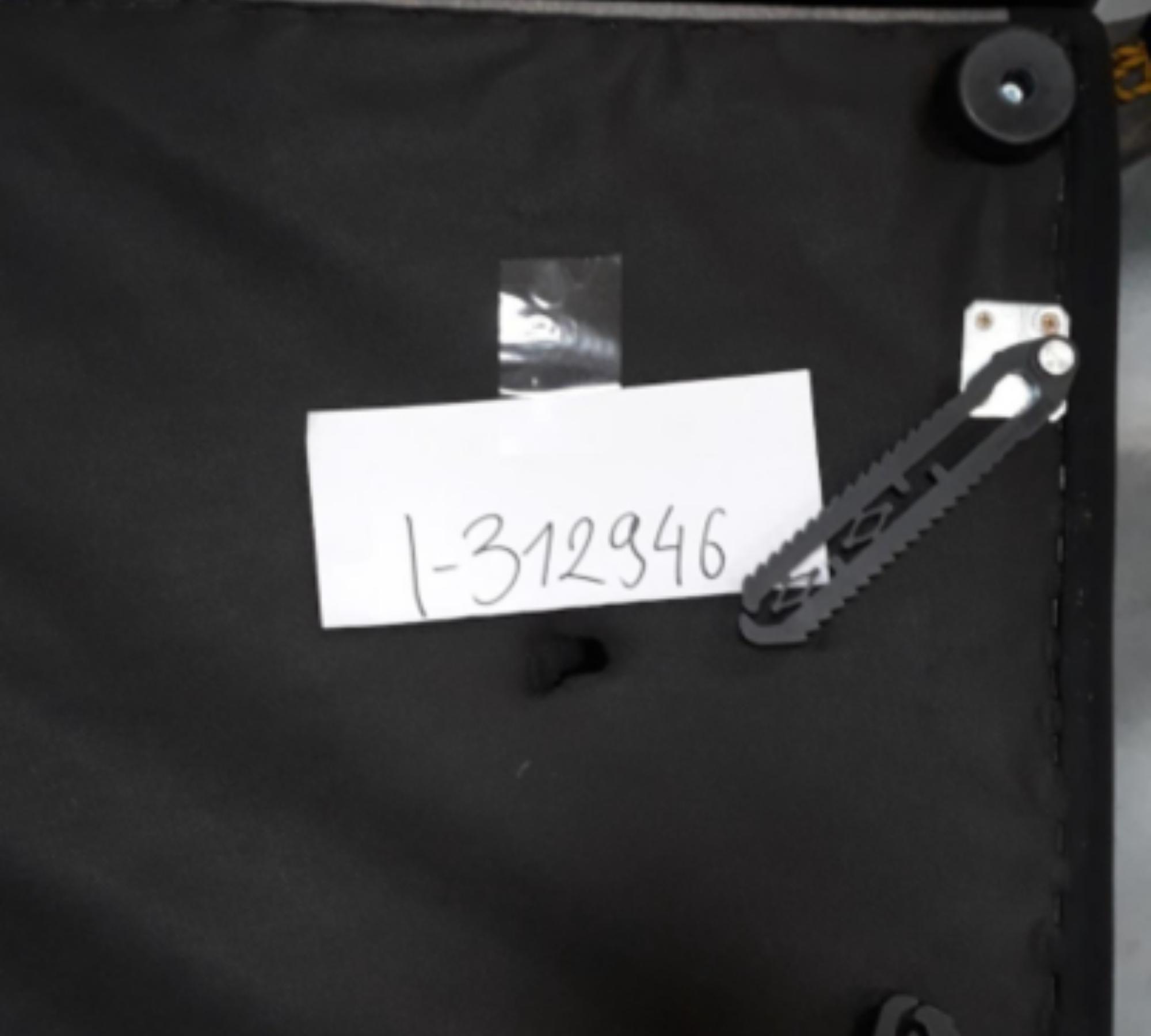 Pyllow 2-Sitzer Sofa Feingewebe Schwarz