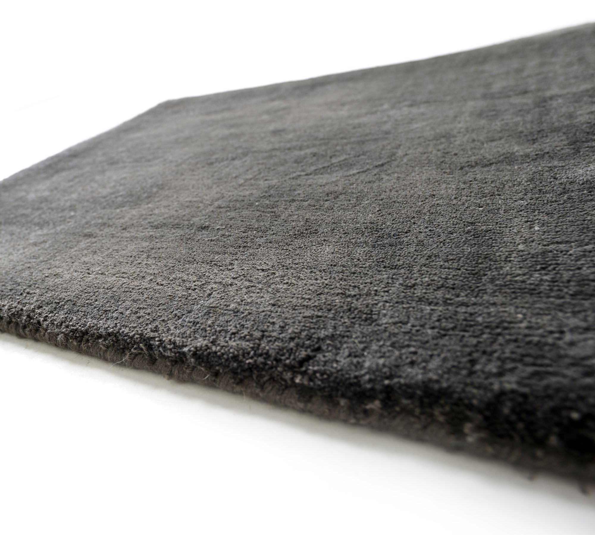 Studio NYC Polyester Edition Rug Grey 200 x 300 cm