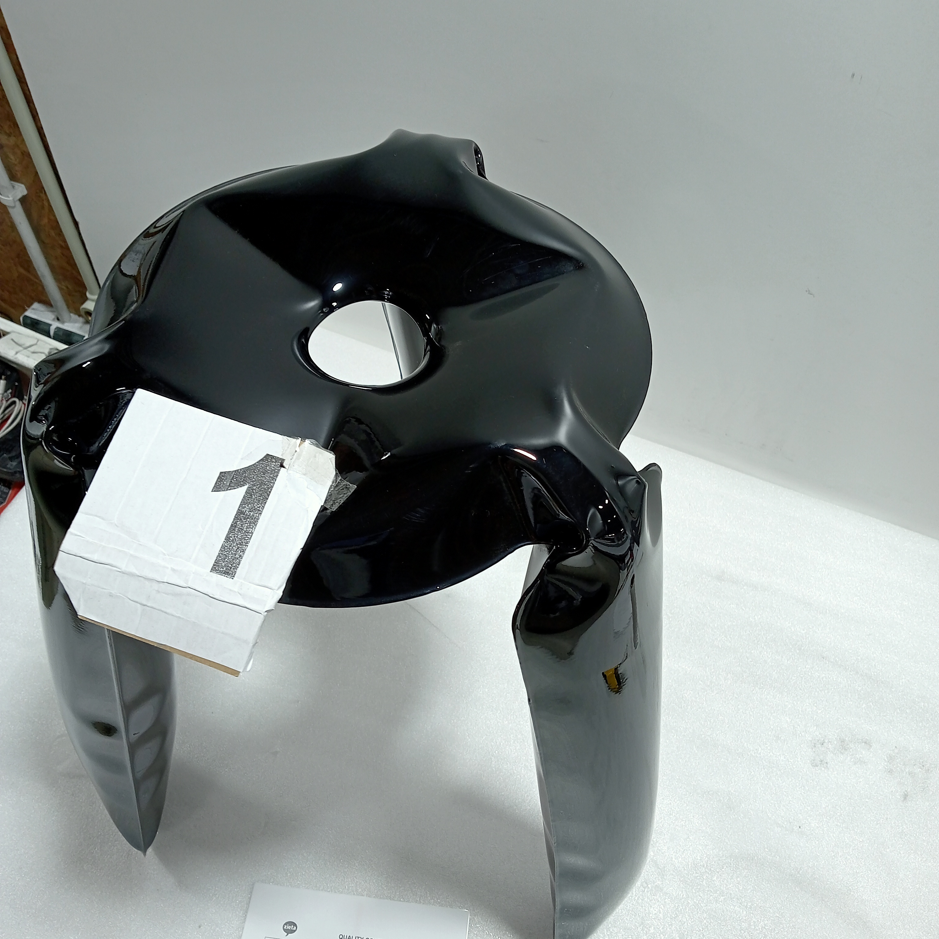 Plopp Sgabello da cucina Acciaio Nero Lucido