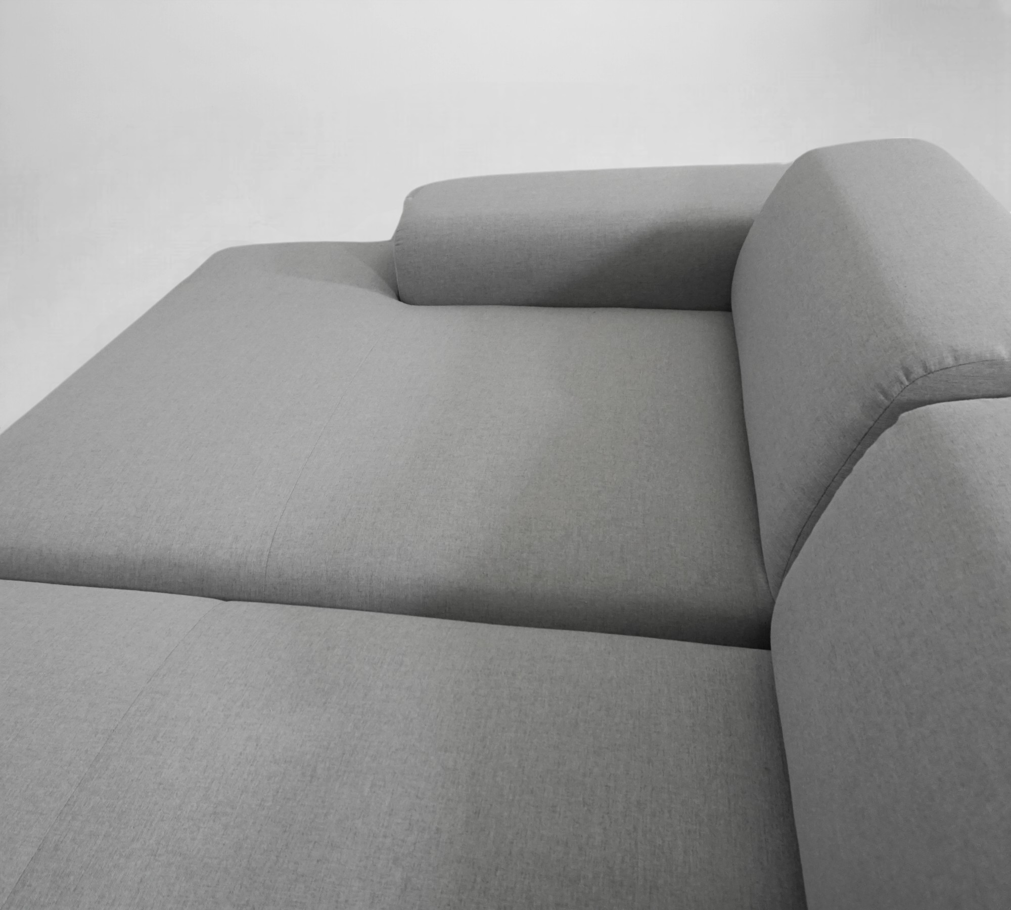 Pyllow Sofa 2-Sitzer Grau