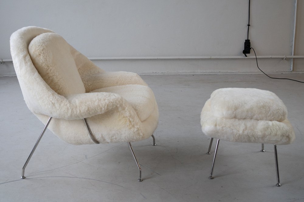 Vintage Eero Saarinen Womb Chair & Ottoman Textil Stahl Weiß