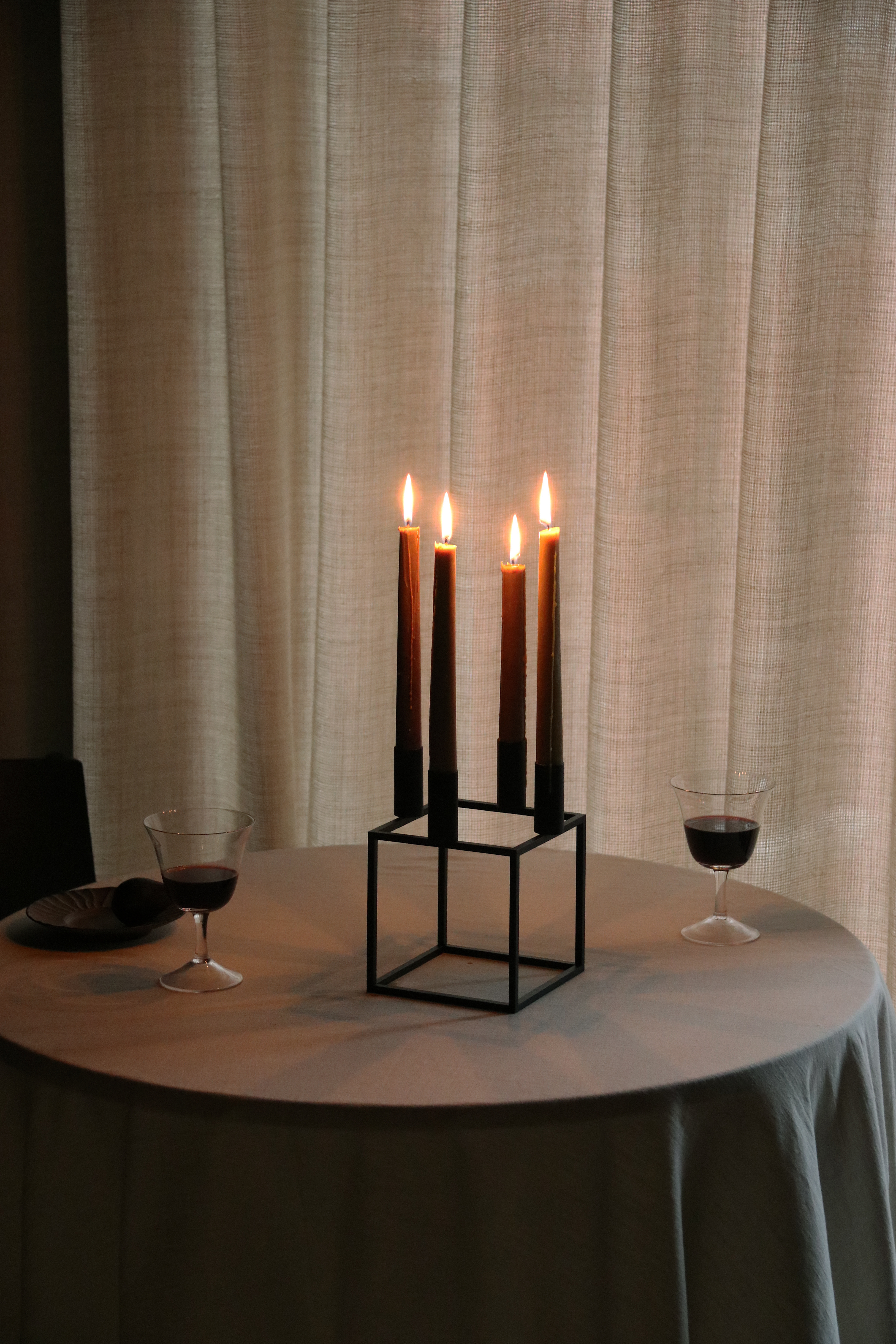 Kubus 4 Kerzenhalter Schwarz