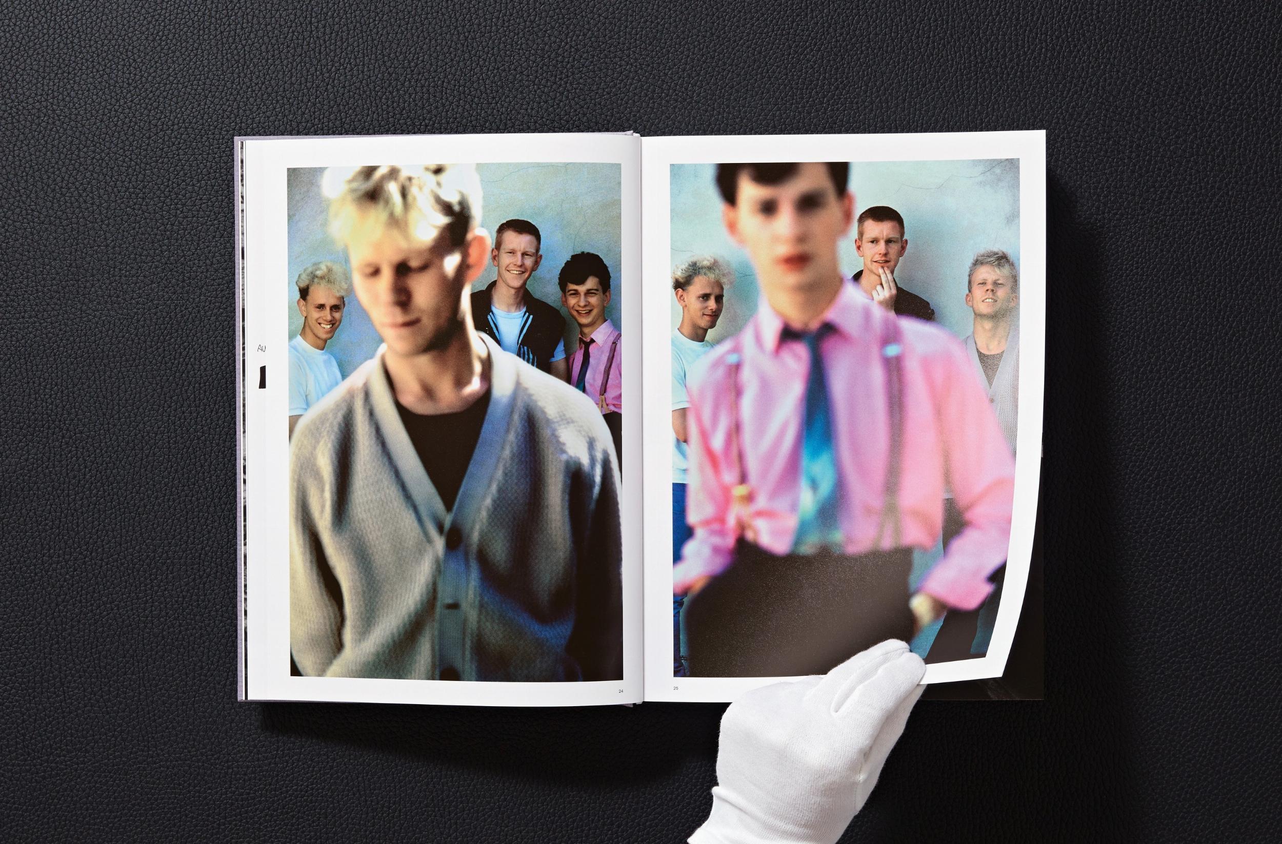 Depeche Mode by Anton Corbijn Multilingue