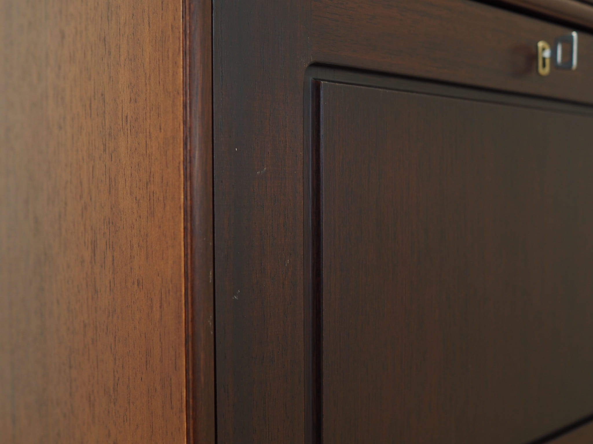 Mahogany Vitrine 1970 Jahre