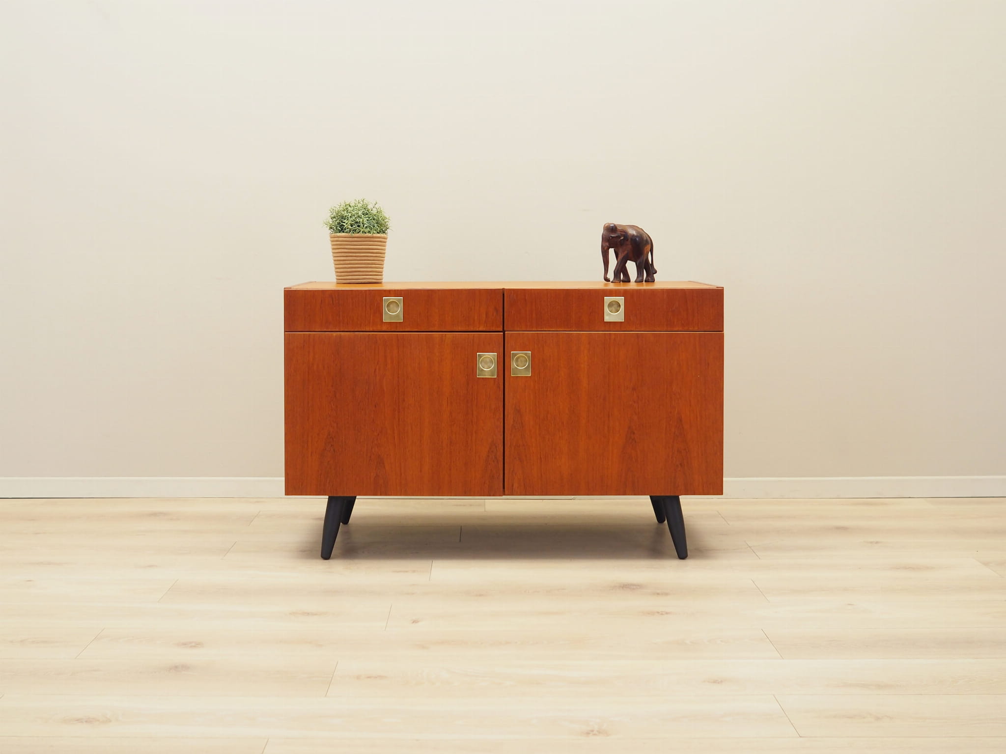 Schrank Holz Braun 1970er Jahre