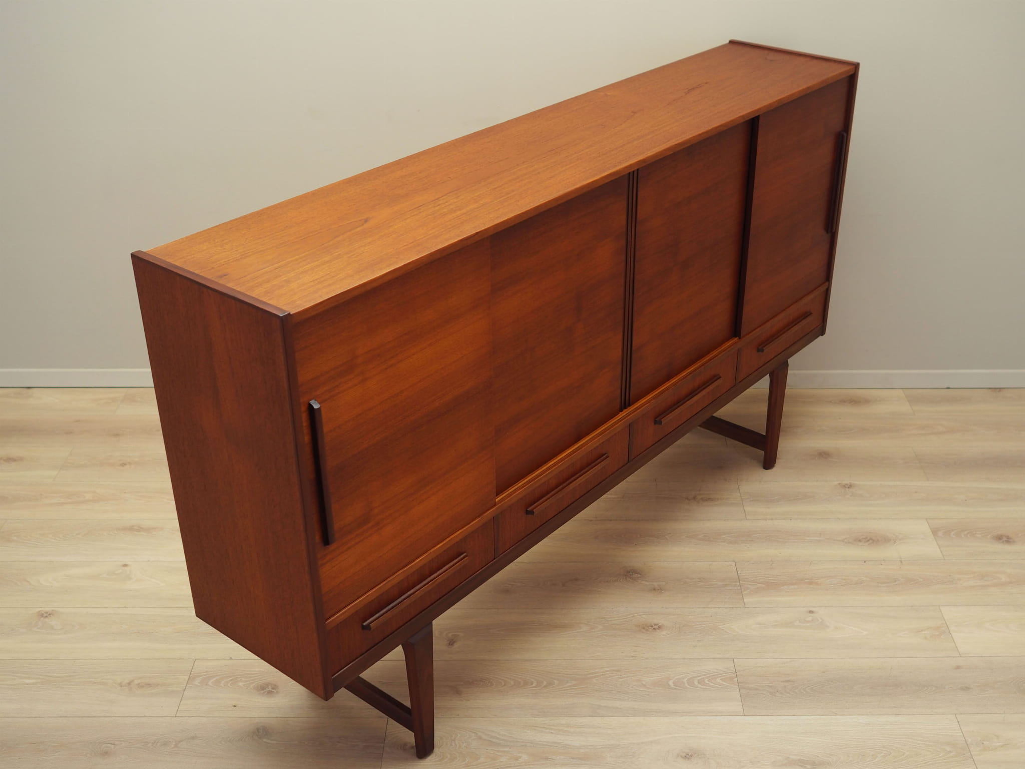 Vintage Highboard Teakholz Braun 1960er Jahre