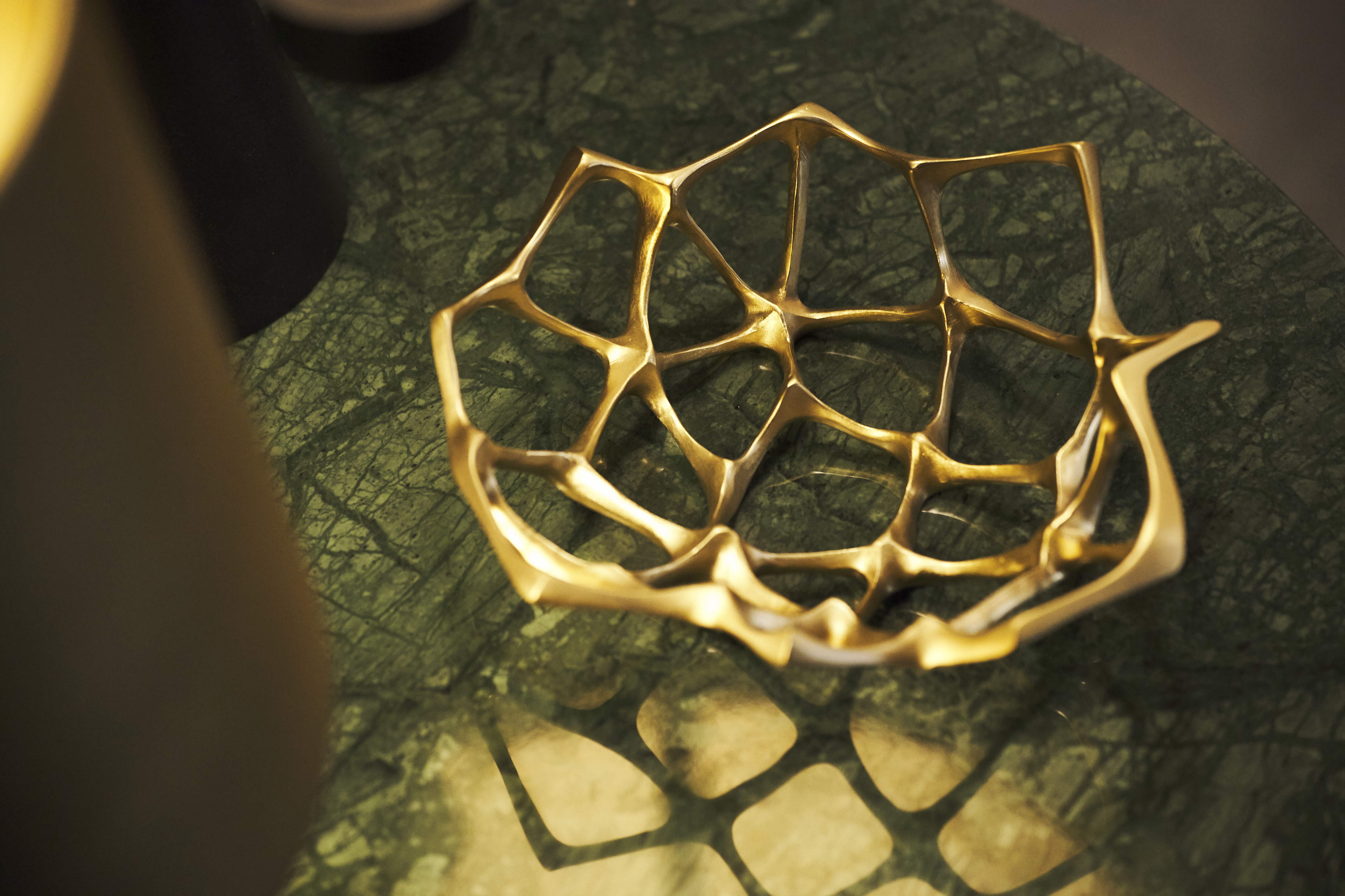 Bone Bowl Obstschale Gold