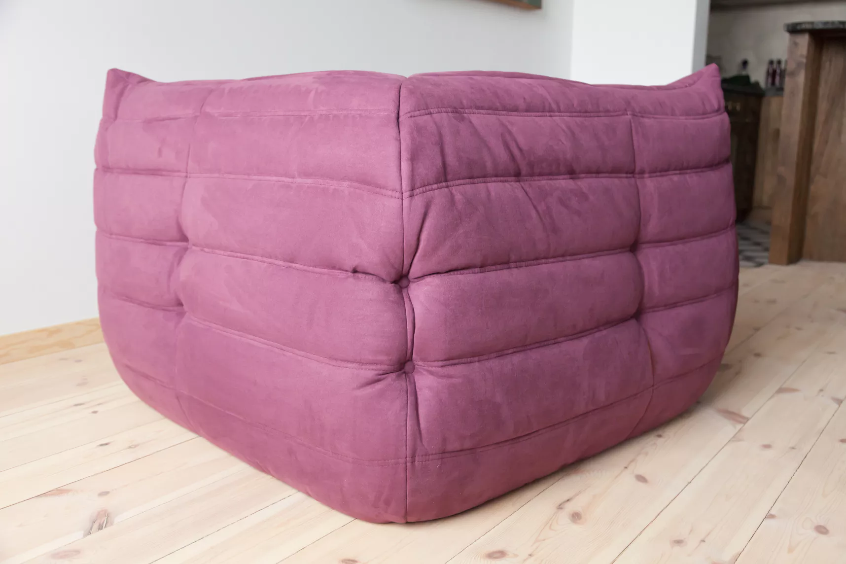 Togo Ecksofa Textil Aubergine